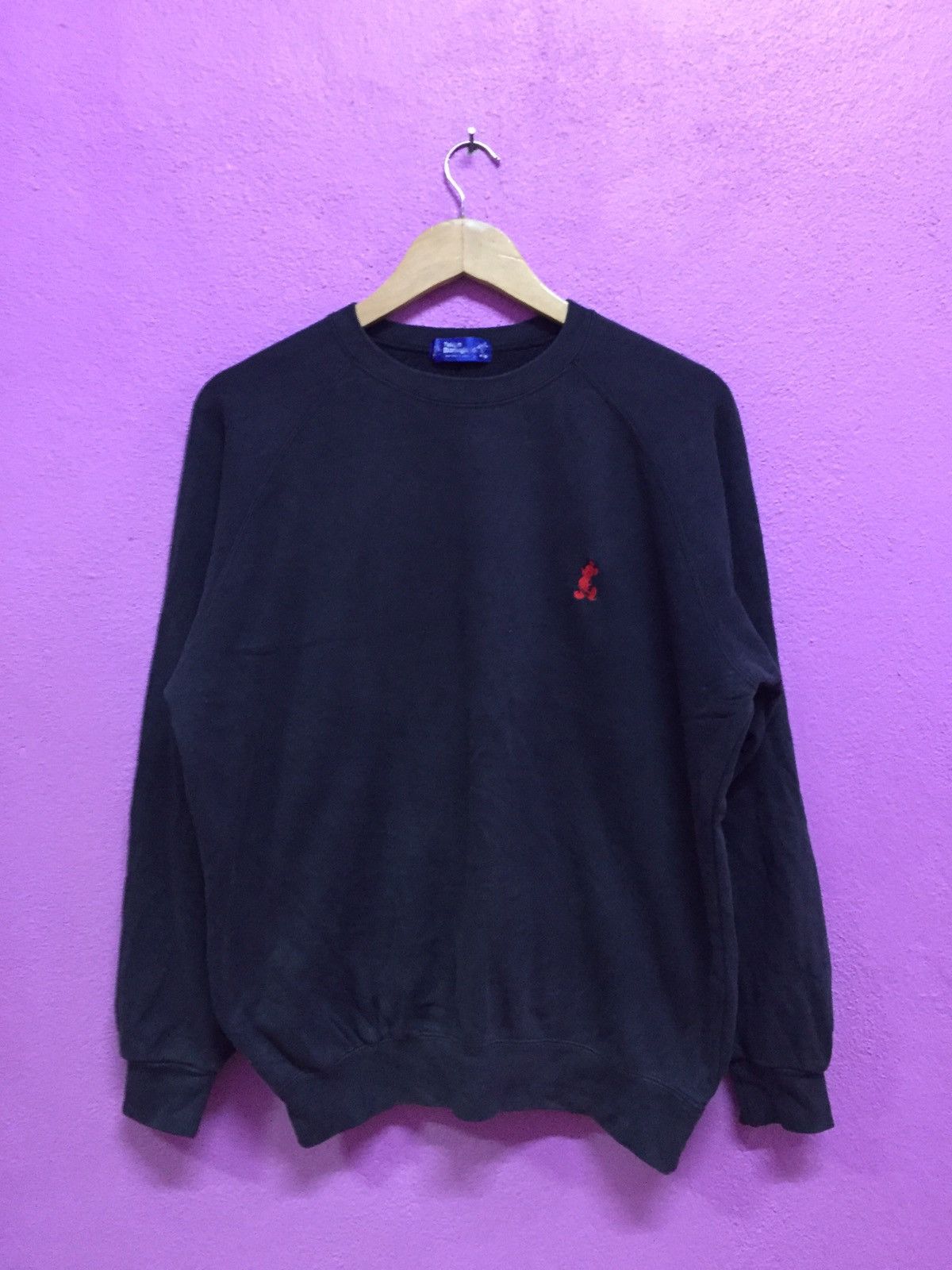 Disney Vintage Mickey Mouse Tokyo Disneyland Sweatshirts Size L Size US L / EU 52-54 / 3 - 1 Thumbnail