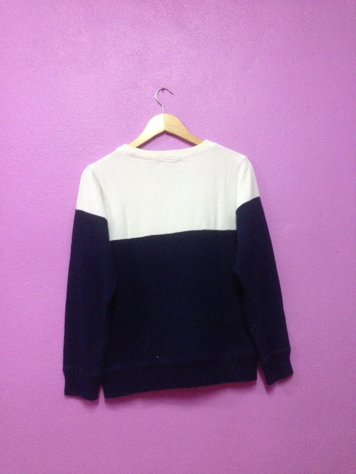 Fila Vintage 90's Fila Sweatshirts Size L Size US L / EU 52-54 / 3 - 2 Thumbnail