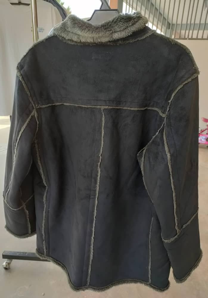 Other Vache Fur Jacket Size US M / EU 48-50 / 2 - 2 Thumbnail