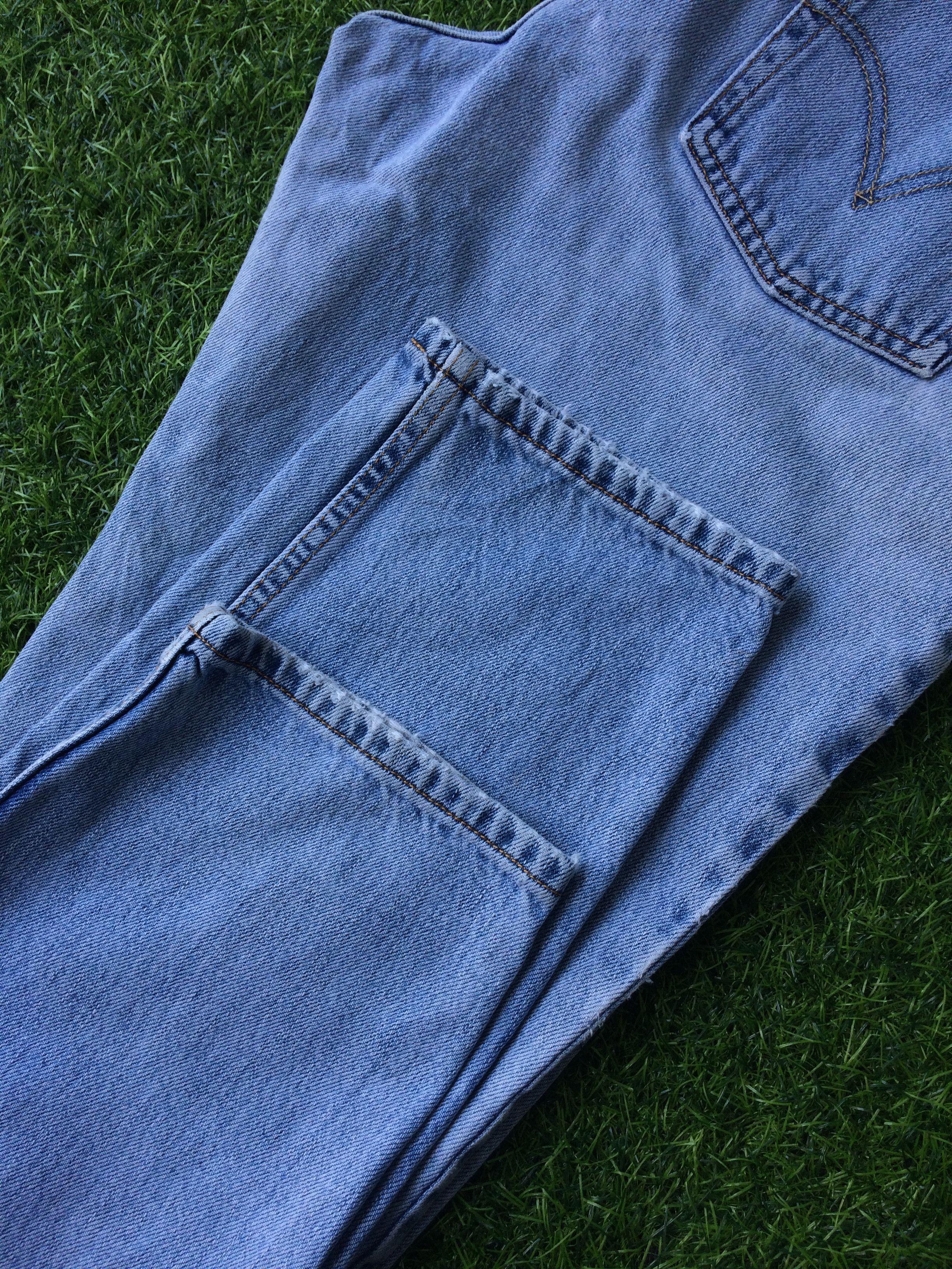 Levi's Vintage Levi's 550 Light Wash Jeans #B-235 Size US 33 - 5 Thumbnail