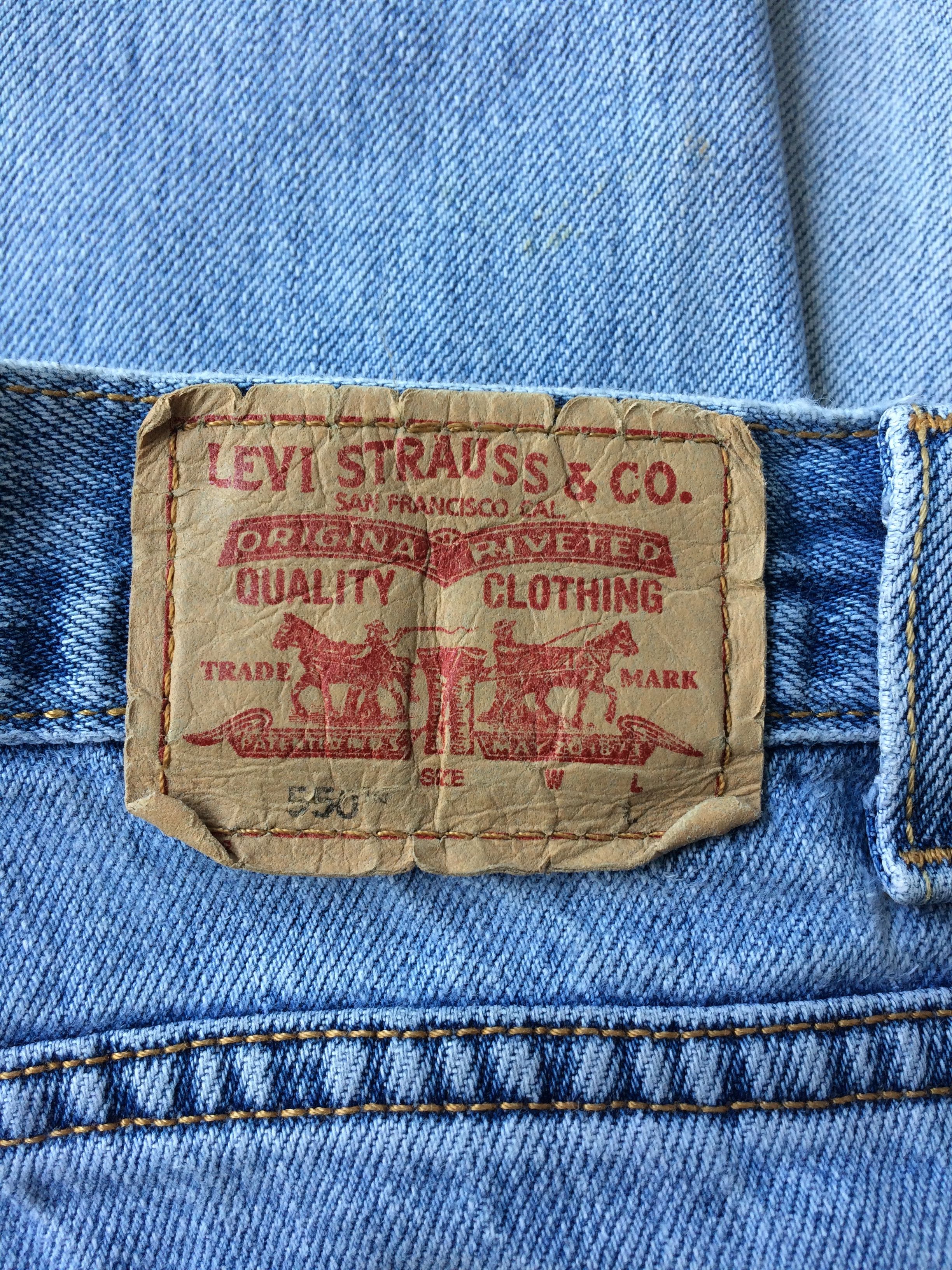 Levi's Vintage Levi's 550 Light Wash Jeans #B-235 Size US 33 - 7 Thumbnail
