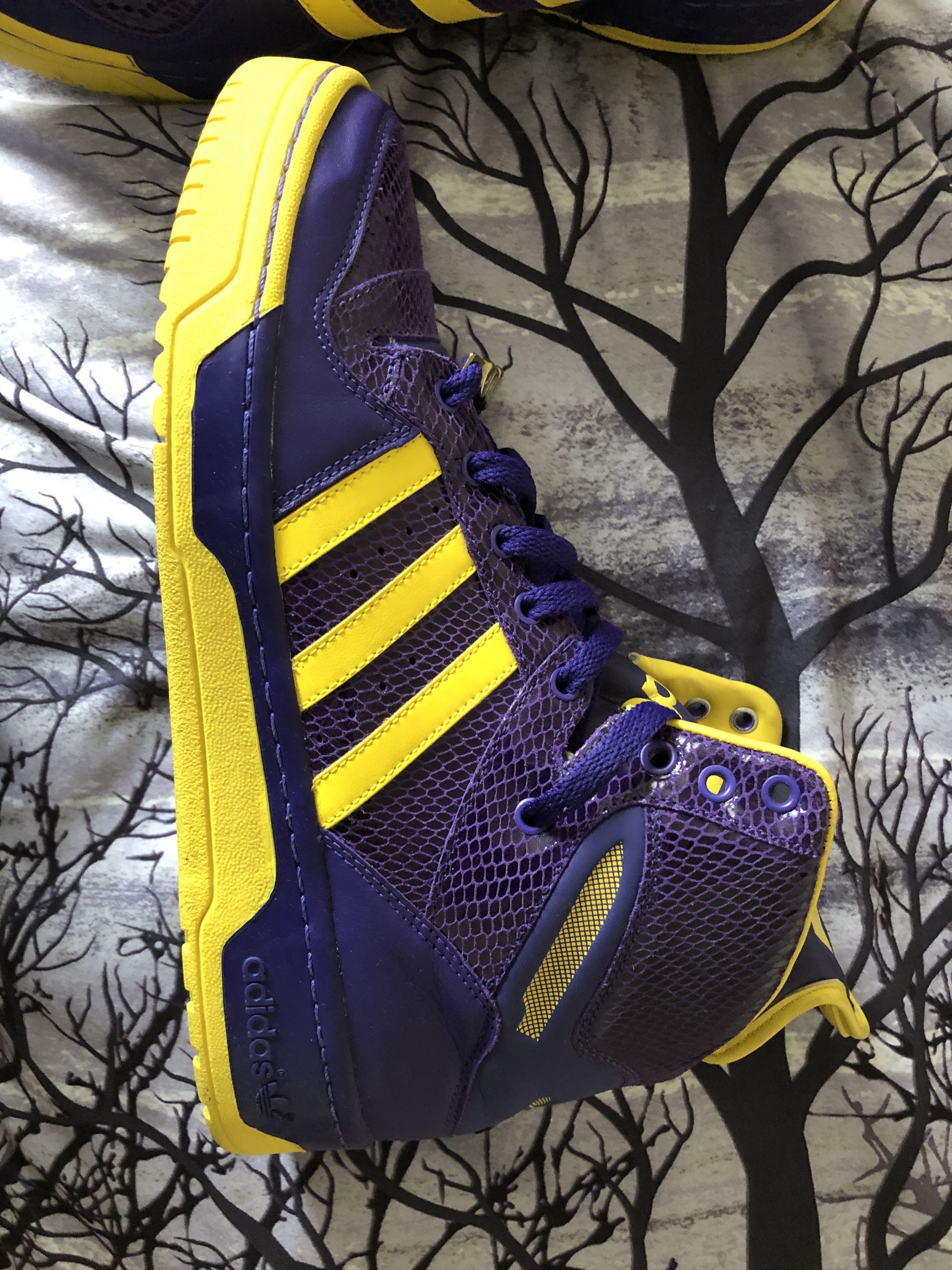 Adidas Jeremy Scott JS Logo G16254 Athletic Sneakers Shoes
