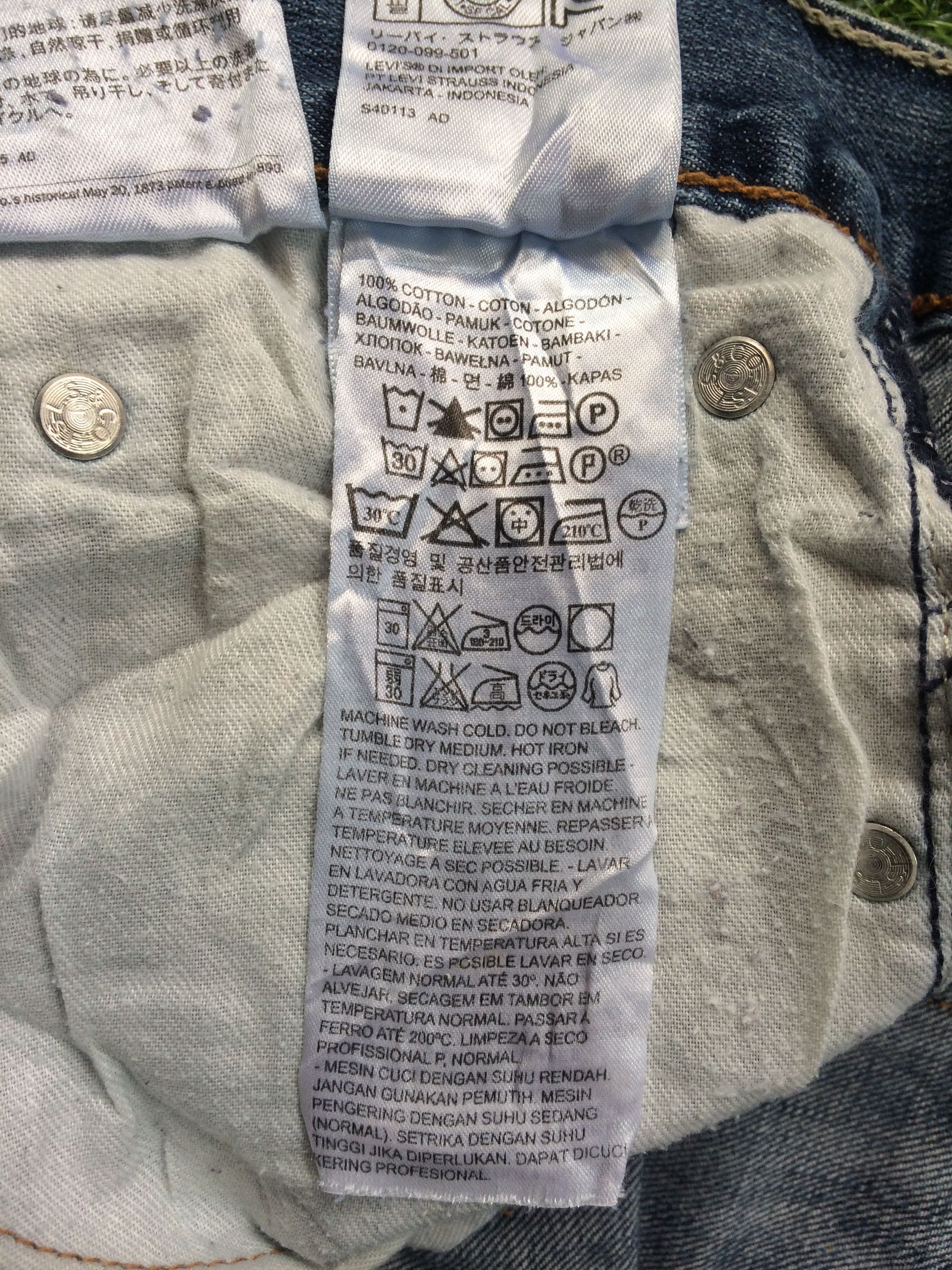 Levi's × Vintage Levi's 527 Ripped Bootcut Jeans #B-562 Size US 33 - 11 Thumbnail
