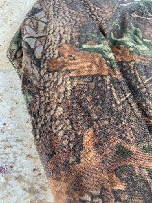 Yeezy Leaf Camo Back Zipper Pouch LS Tee Size US S / EU 44-46 / 1 - 8 Thumbnail