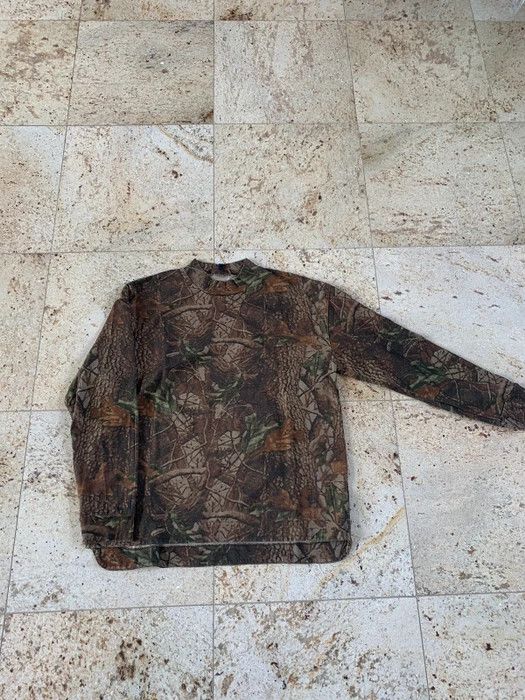 Yeezy Leaf Camo Back Zipper Pouch LS Tee Size US S / EU 44-46 / 1 - 1 Thumbnail