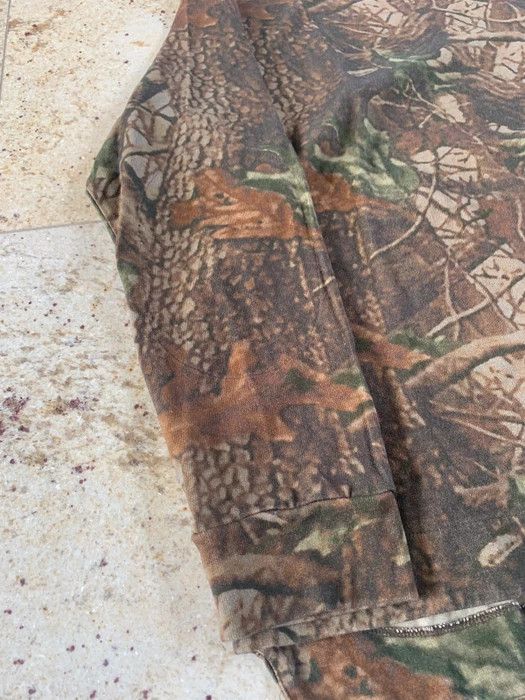 Yeezy Leaf Camo Back Zipper Pouch LS Tee Size US S / EU 44-46 / 1 - 4 Thumbnail