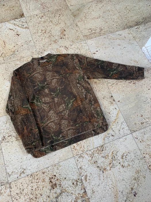 Yeezy Leaf Camo Back Zipper Pouch LS Tee Size US S / EU 44-46 / 1 - 5 Thumbnail