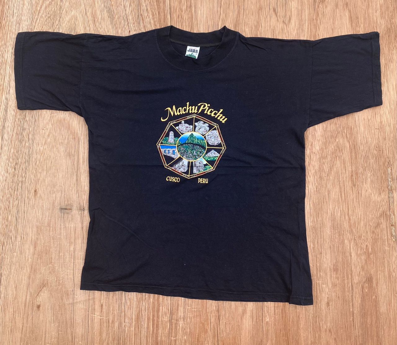 Vintage vintage tee D - 24 machu picchu Size US L / EU 52-54 / 3 - 1 Thumbnail