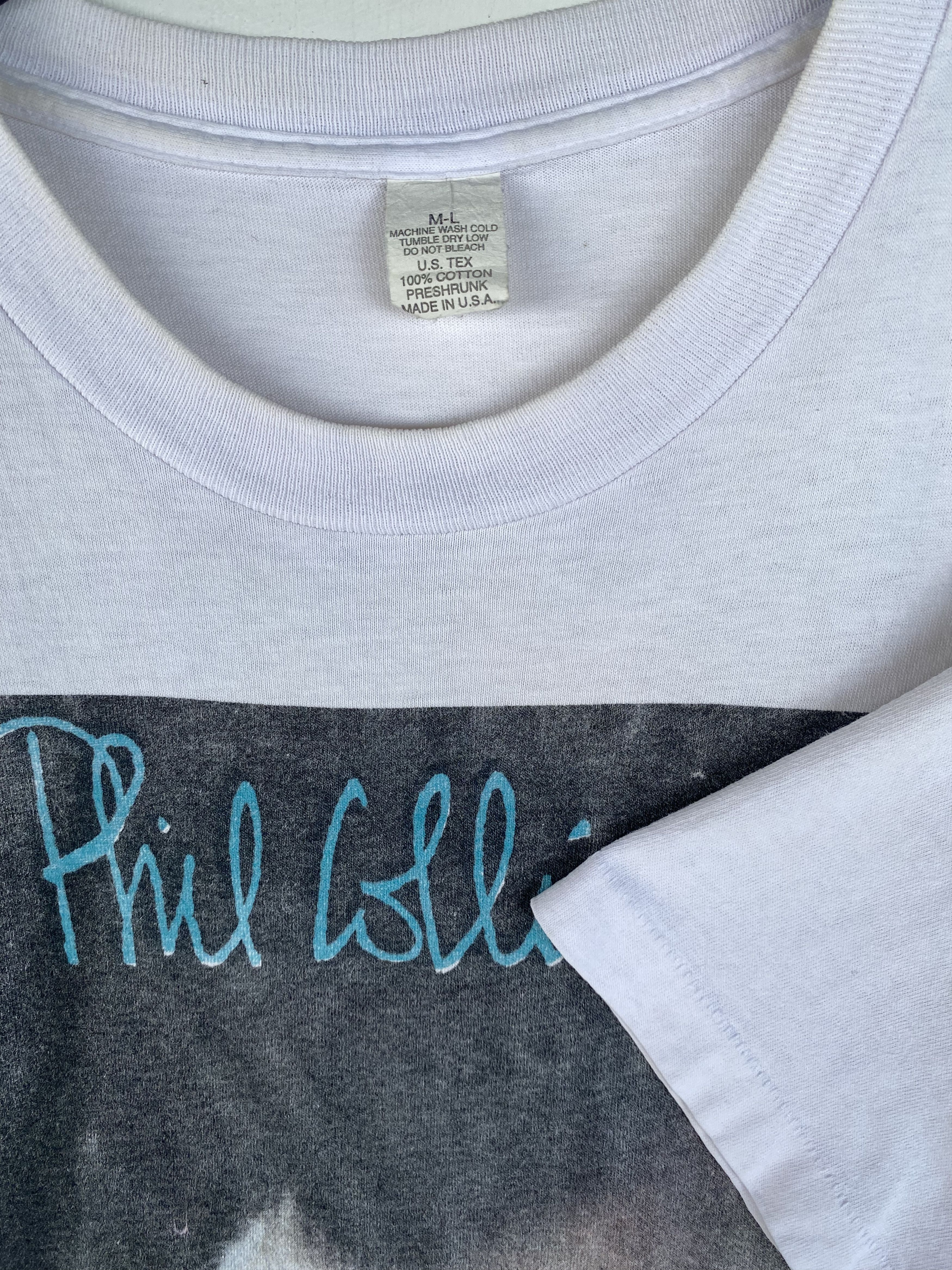 Band Tees Vintage 1994 PHIL COLLINS singer progressive rock tee shirt Size US L / EU 52-54 / 3 - 3 Thumbnail