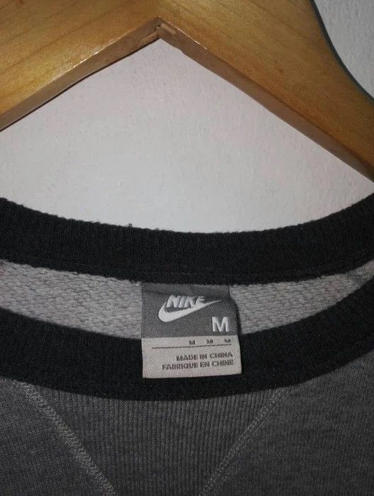 Nike 🔥Rare🔥 Nike Swoosh Sporstwear Big Logo Ringer Crewneck Size US M / EU 48-50 / 2 - 5 Thumbnail