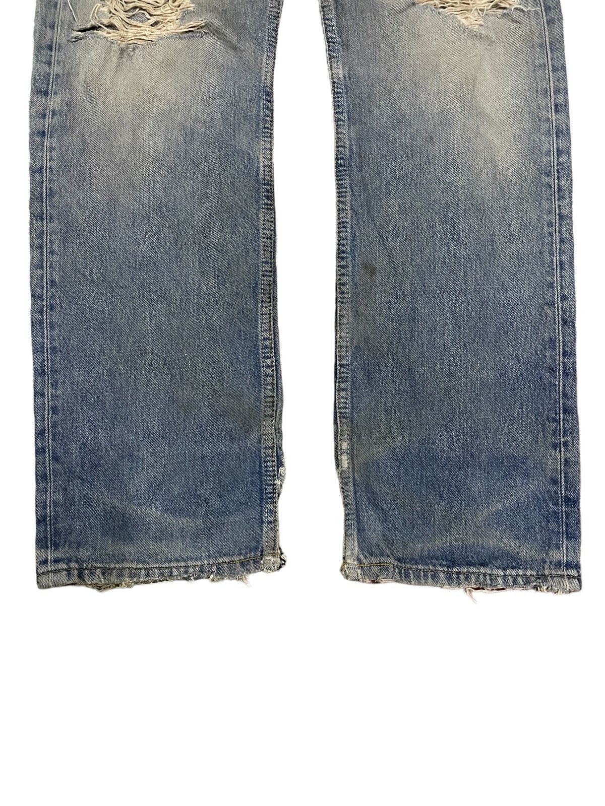 Levi's Vintage 90s Levi’s 501 Mud Wash Ripped Destroyed Jeans Size US 32 / EU 48 - 9 Thumbnail