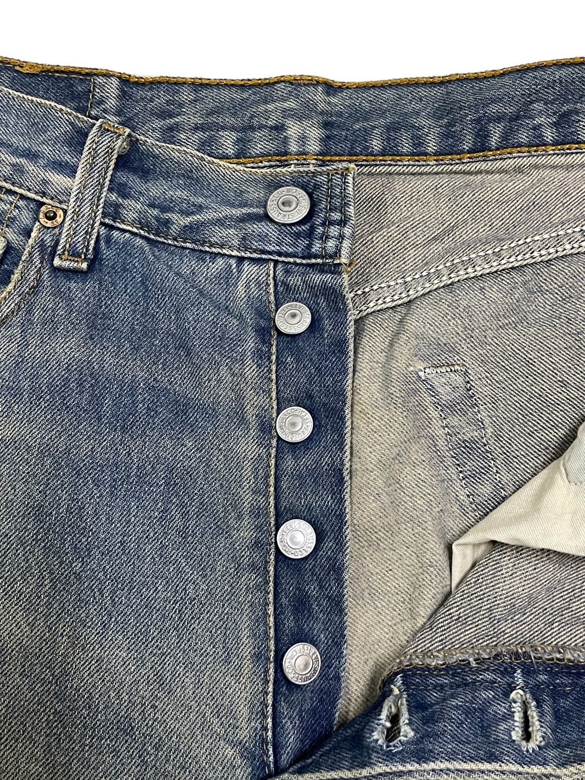 Levi's Vintage 90s Levi’s 501 Mud Wash Ripped Destroyed Jeans Size US 32 / EU 48 - 17 Thumbnail
