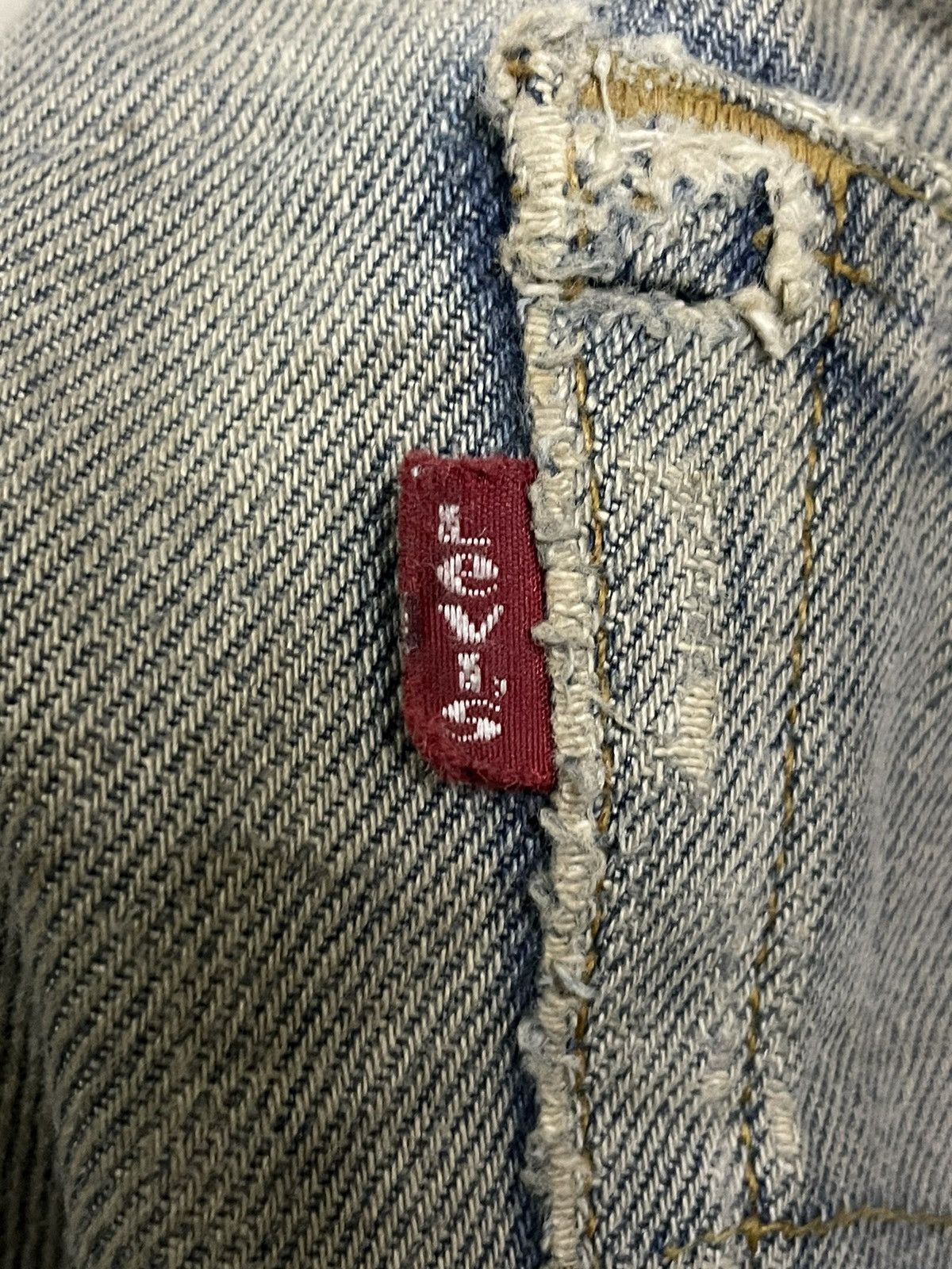 Levi's Vintage 90s Levi’s 501 Mud Wash Ripped Destroyed Jeans Size US 32 / EU 48 - 19 Thumbnail