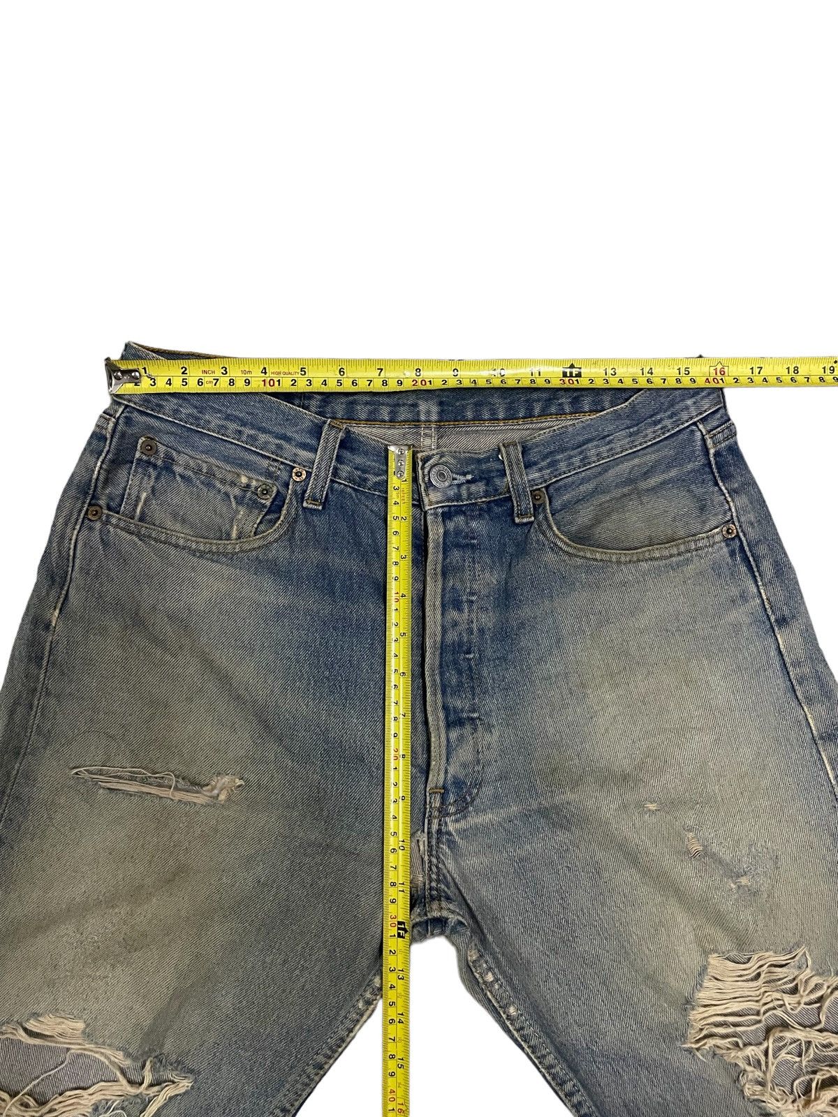 Levi's Vintage 90s Levi’s 501 Mud Wash Ripped Destroyed Jeans Size US 32 / EU 48 - 20 Thumbnail
