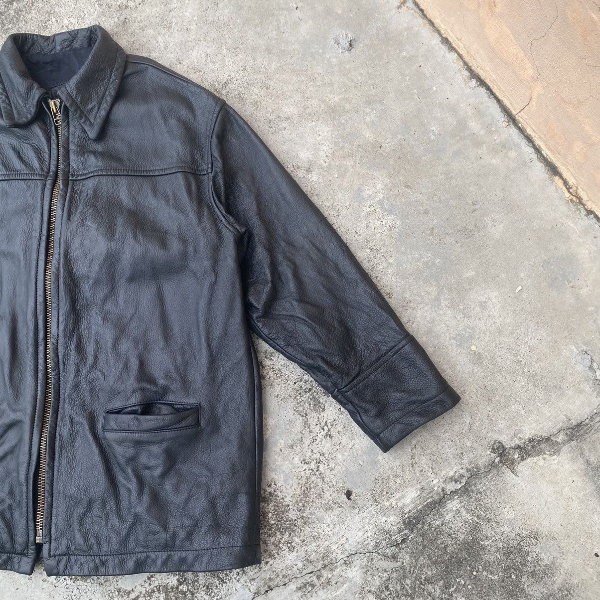Genuine Leather × Vintage Vintage Branded Zip Up Genuine Leather Jacket Size US L / EU 52-54 / 3 - 5 Thumbnail