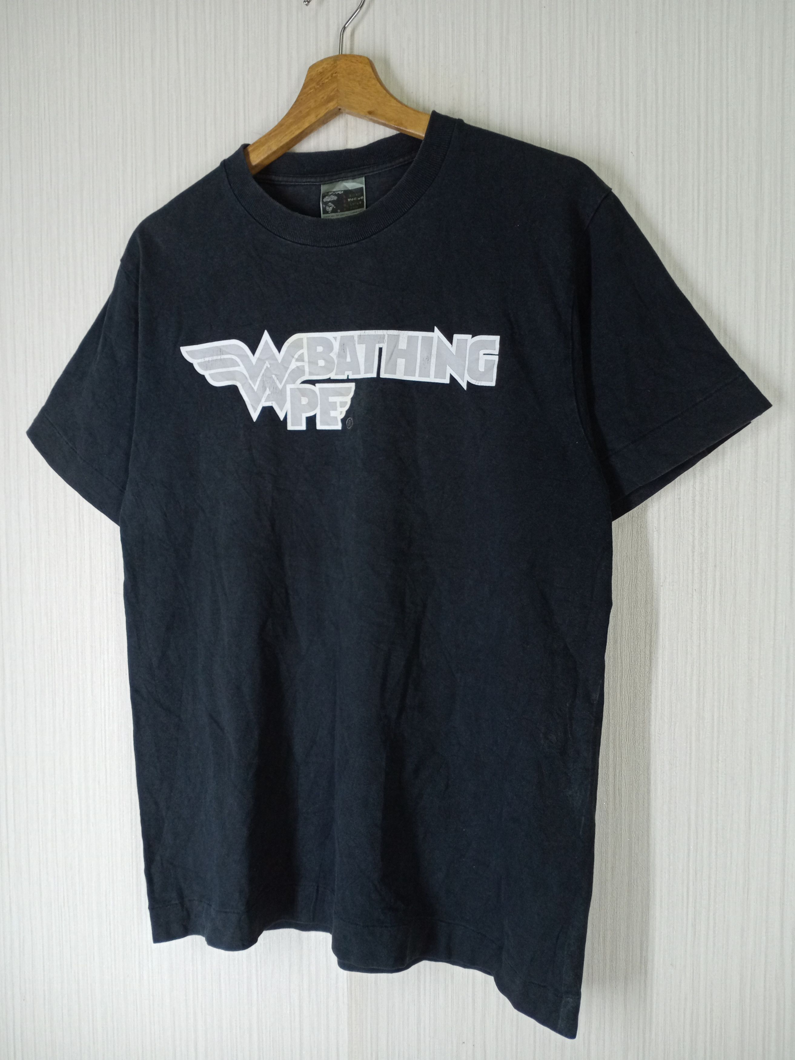 Bape Rare Vintage BAPE Wonder Woman Tshirt Size US M / EU 48-50 / 2 - 2 Thumbnail