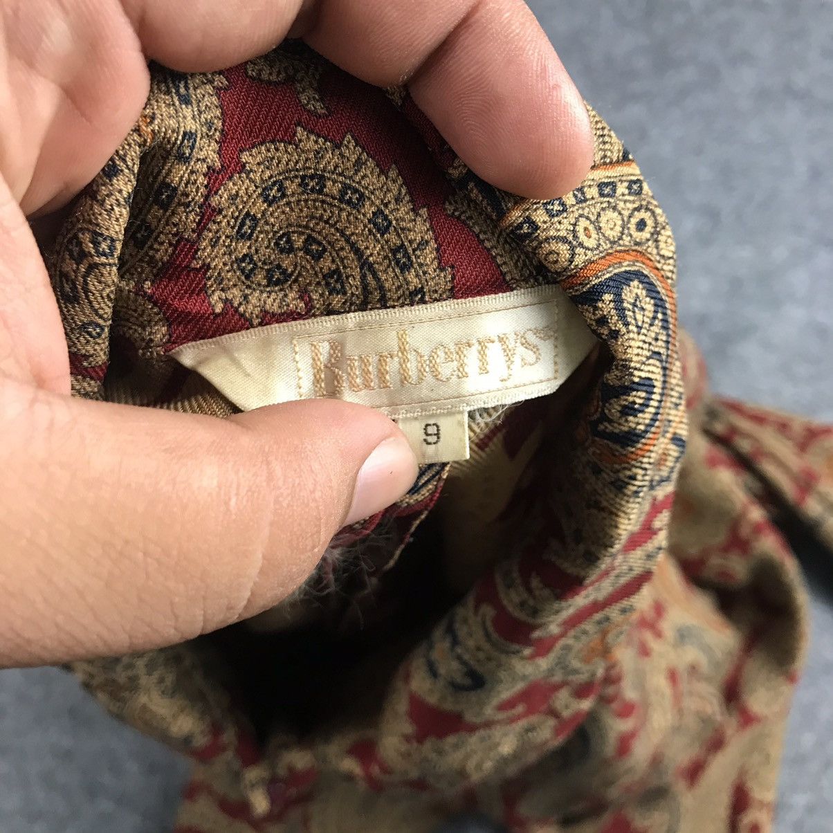 Burberry 🔥Vintage 90's Burberry buttons up🔥 Size US S / EU 44-46 / 1 - 5 Thumbnail