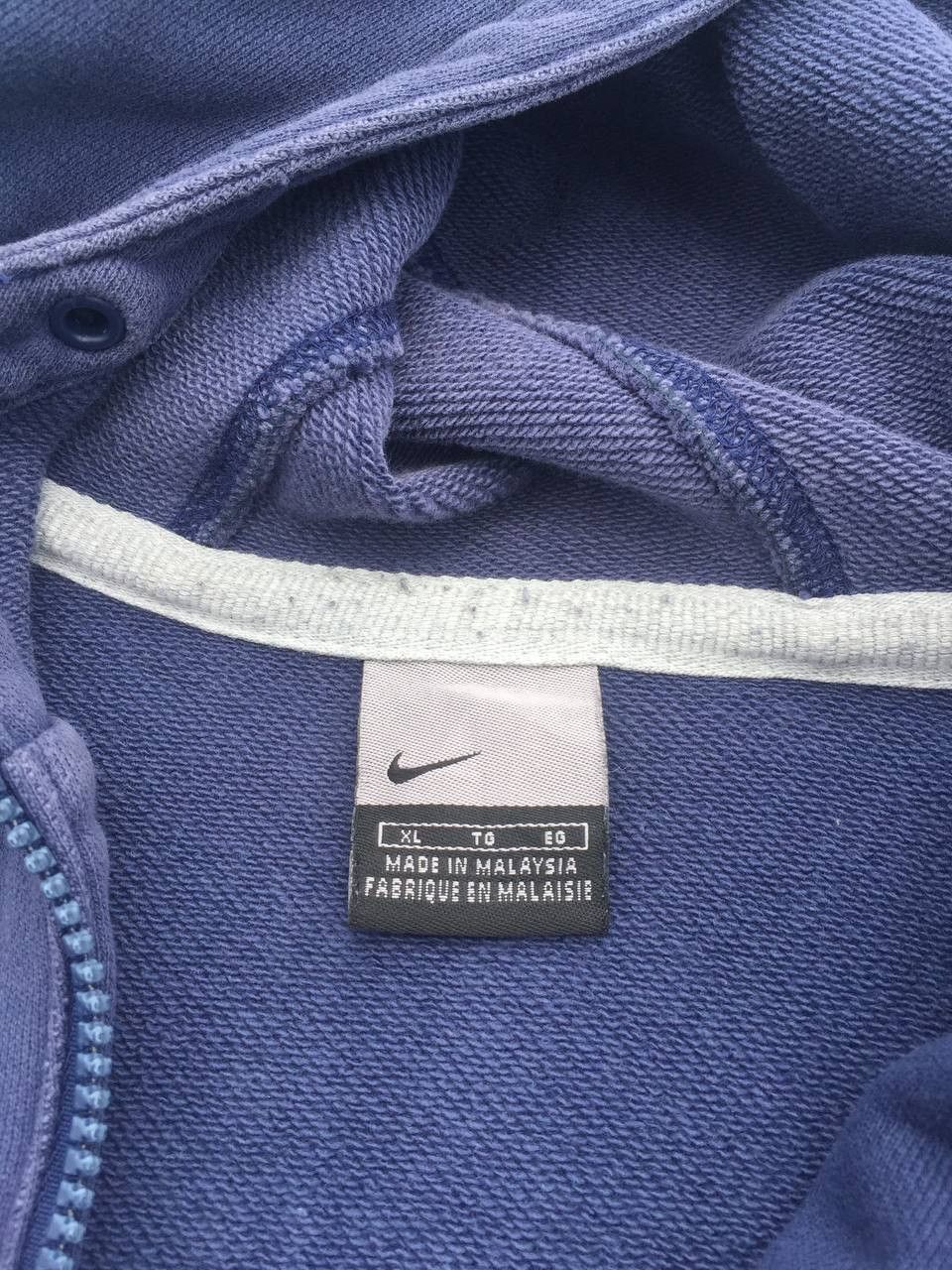 Nike Vintage Nike mini swoosh distressed sun faded hoodie Size US M / EU 48-50 / 2 - 5 Thumbnail