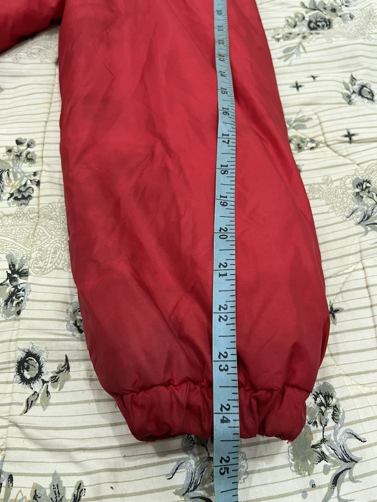 Japanese Brand B46. HENRI CHARLES COLSENET DESCENTE PUFFER JACKET Size US M / EU 48-50 / 2 - 14 Thumbnail
