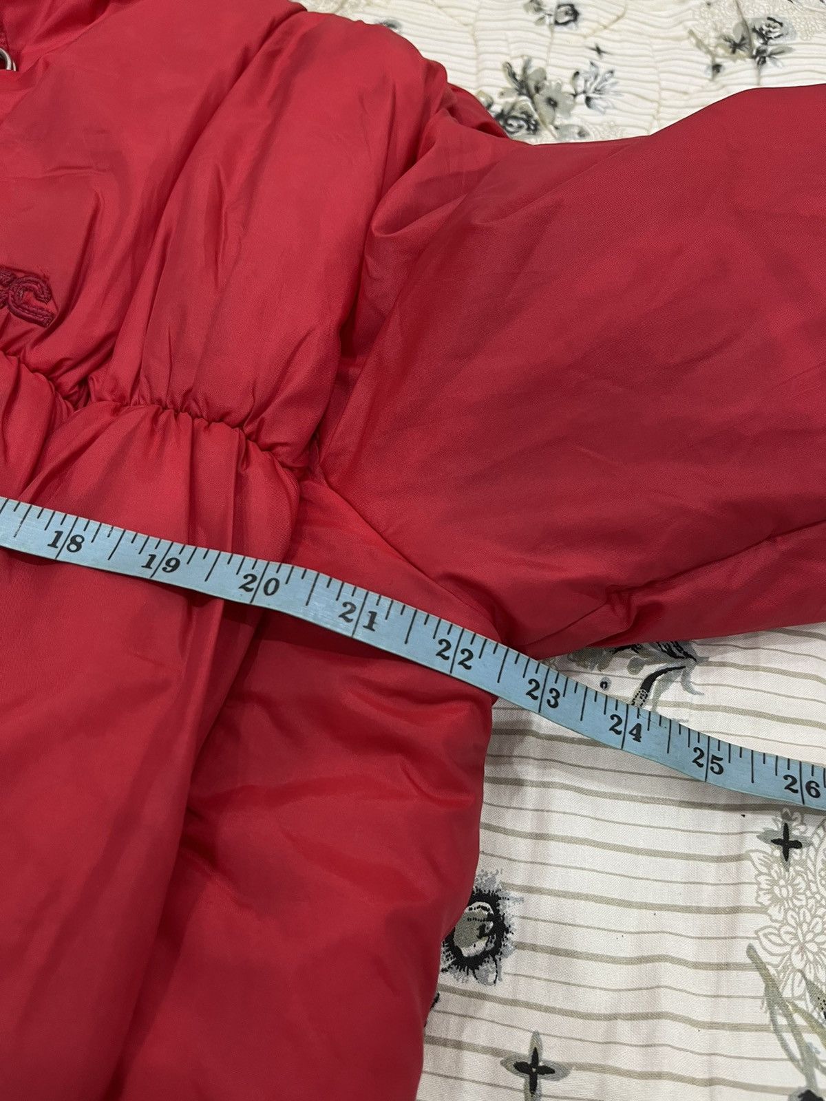 Japanese Brand B46. HENRI CHARLES COLSENET DESCENTE PUFFER JACKET Size US M / EU 48-50 / 2 - 10 Thumbnail