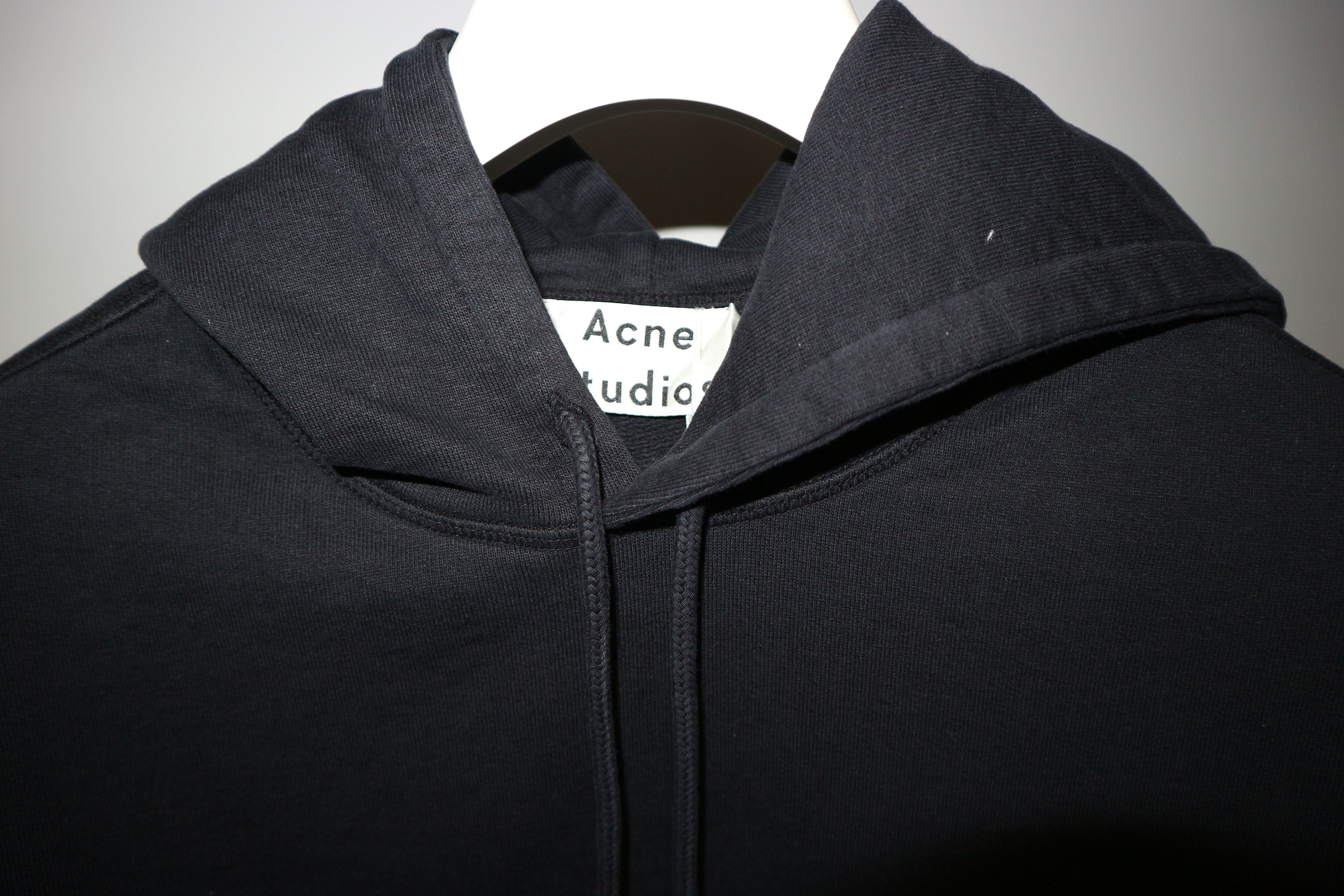 Acne Studios embossed logo hoodie Size US XS / EU 42 / 0 - 5 Thumbnail