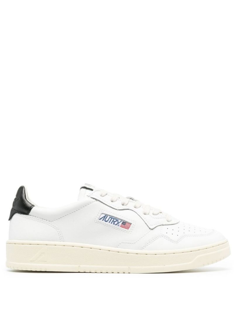 Medalist Low-Top Sneakers