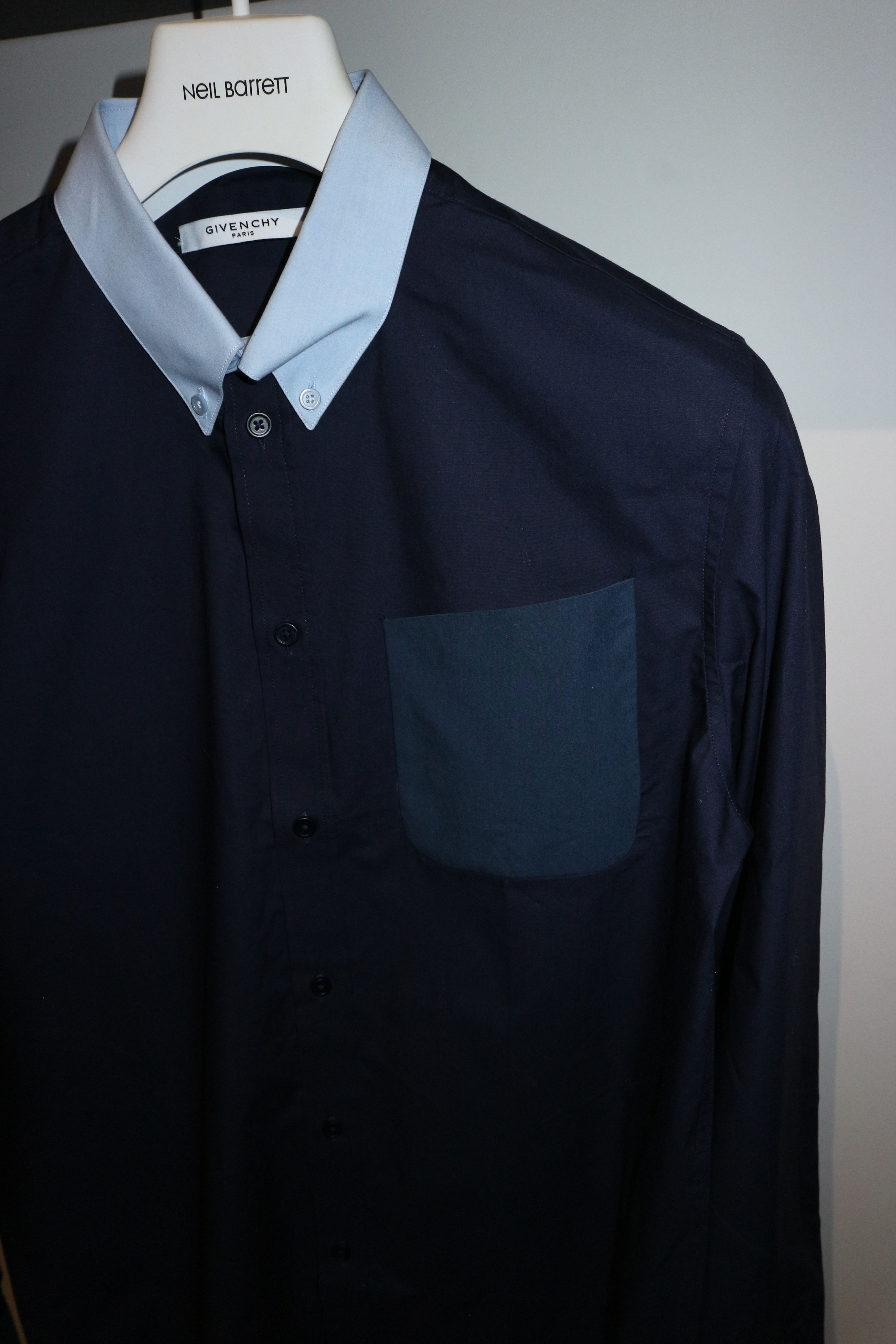 Givenchy contrast collar shirt Size US M / EU 48-50 / 2 - 2 Thumbnail
