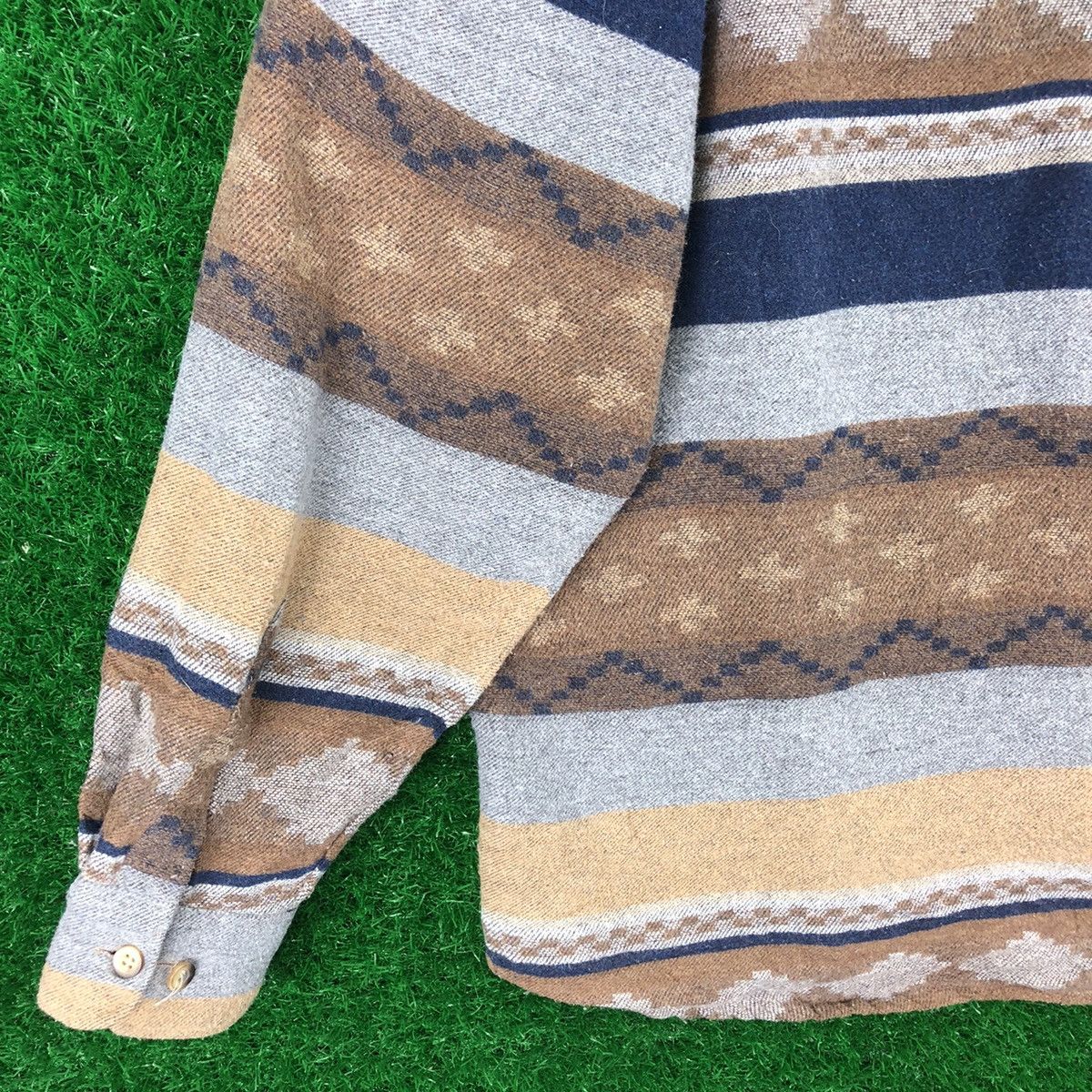 Flannel Vintage 90's Wool Flannel Navajo Double Pocket by Council Size US XL / EU 56 / 4 - 6 Thumbnail