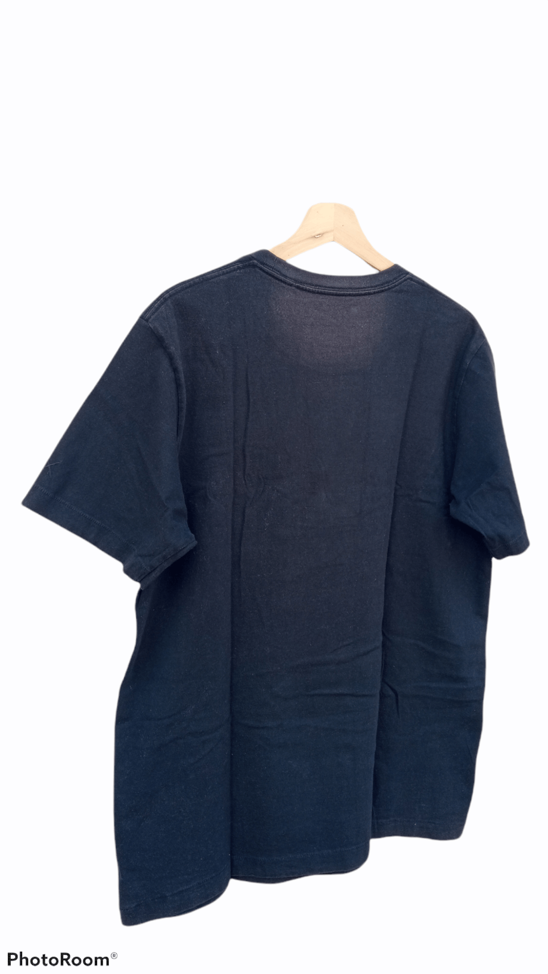 Japanese Brand × Kaws × Uniqlo 🔥🔥UT x Kaws Peanuts Pocket T-Shirt Size US L / EU 52-54 / 3 - 19 Thumbnail