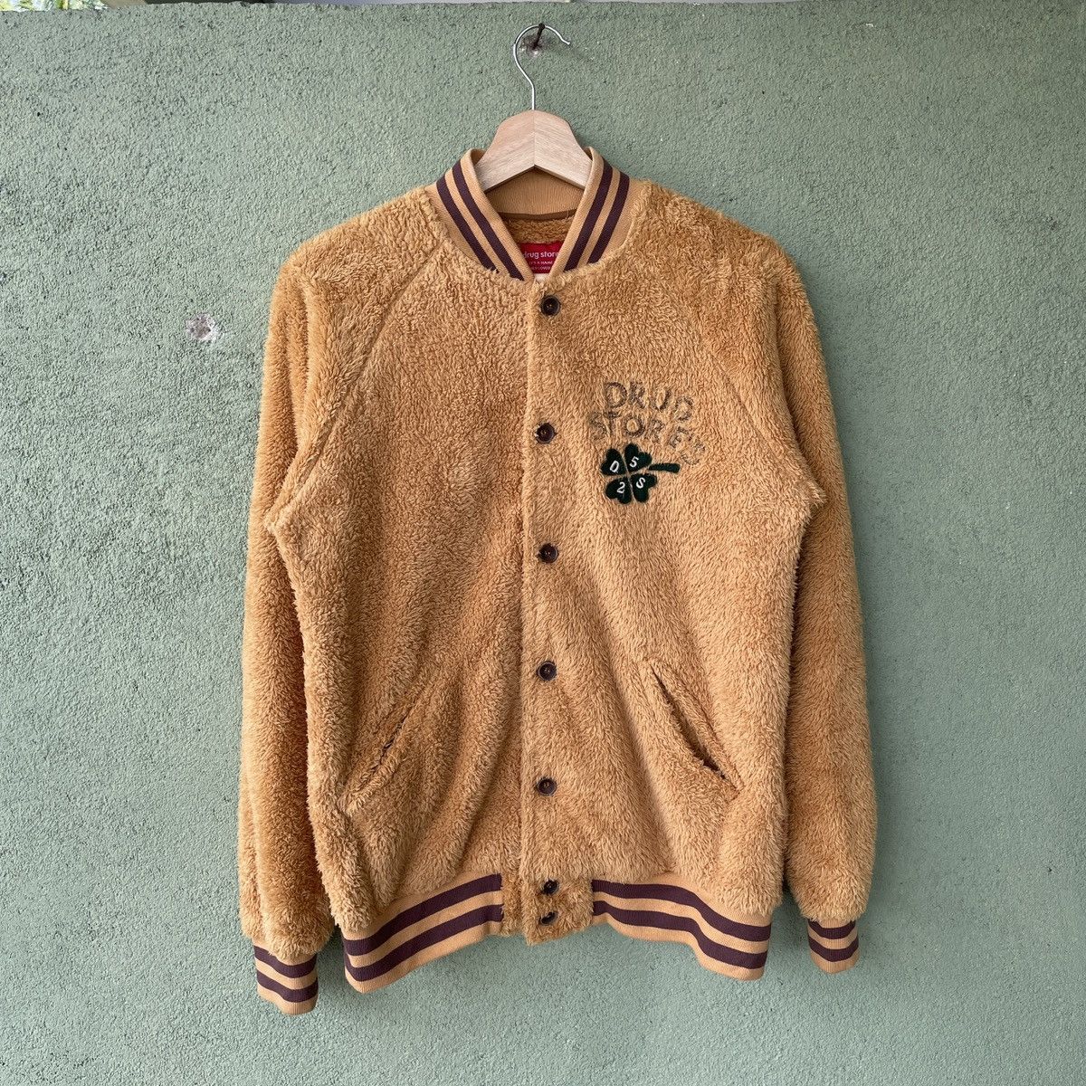 Japanese Brand Vintage Drug Stores Sherpa Deep Pill Fleece Button Jacket Size US S / EU 44-46 / 1 - 2 Thumbnail