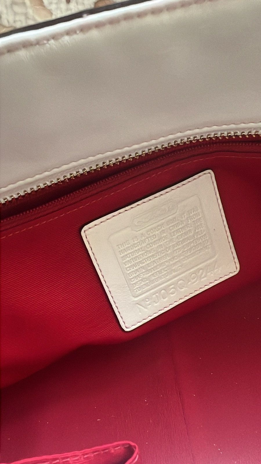 Coach Vintage Coach Embroidered Flower Handbag Size ONE SIZE - 4 Thumbnail
