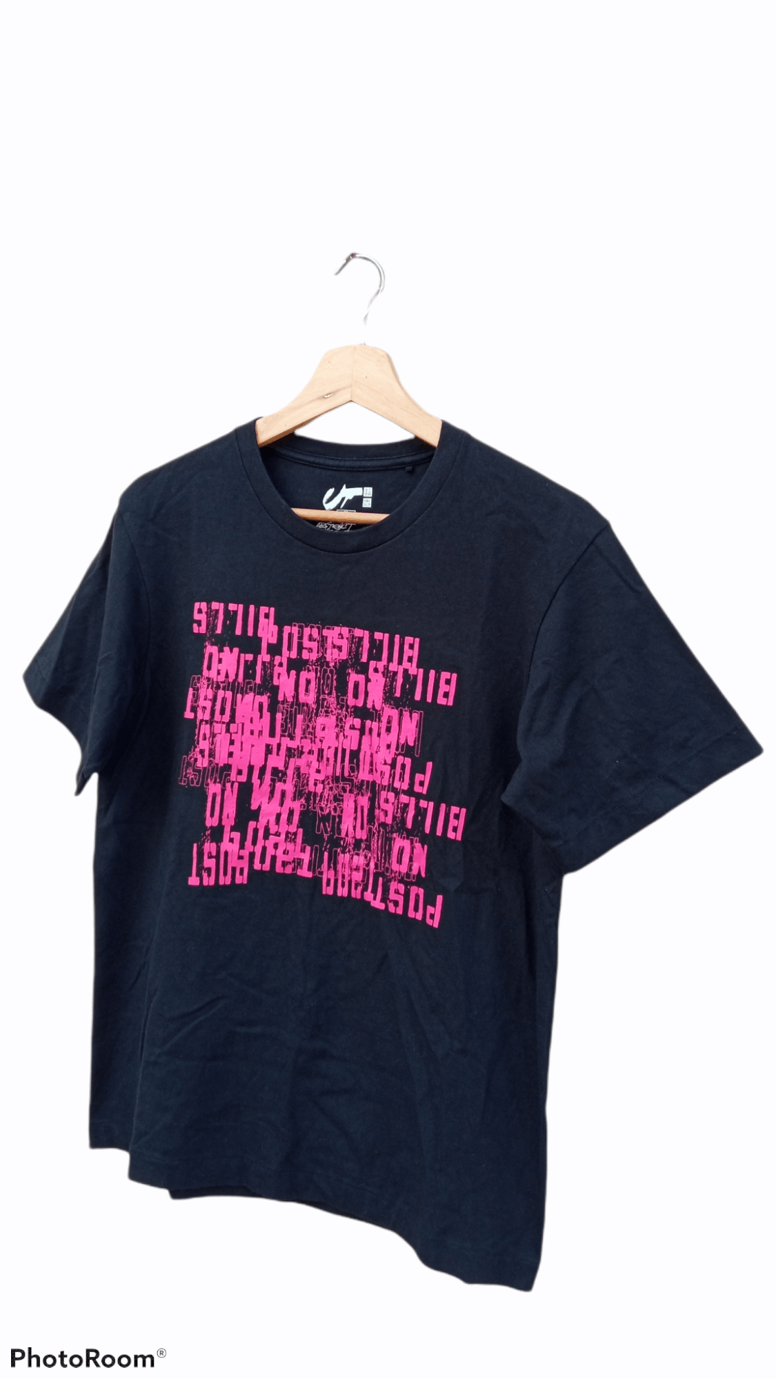 Futura × Japanese Brand × Uniqlo 🔥🔥UT x Futura Abstract Printed T-Shirt Size US S / EU 44-46 / 1 - 3 Thumbnail
