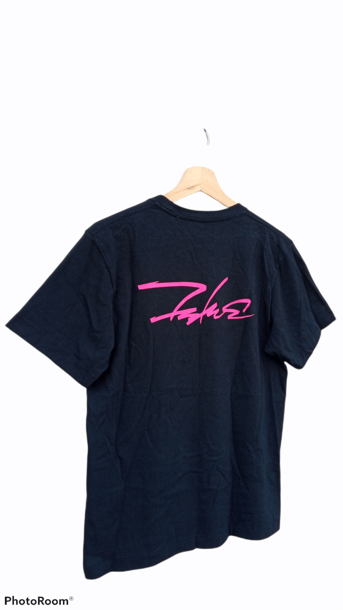 Futura × Japanese Brand × Uniqlo 🔥🔥UT x Futura Abstract Printed T-Shirt Size US S / EU 44-46 / 1 - 16 Thumbnail