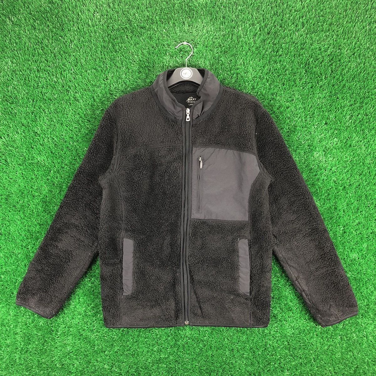 Uniqlo Uniqlo Bulky Fleece Black Zipper Sweater Jacket Size US S / EU 44-46 / 1 - 1 Thumbnail
