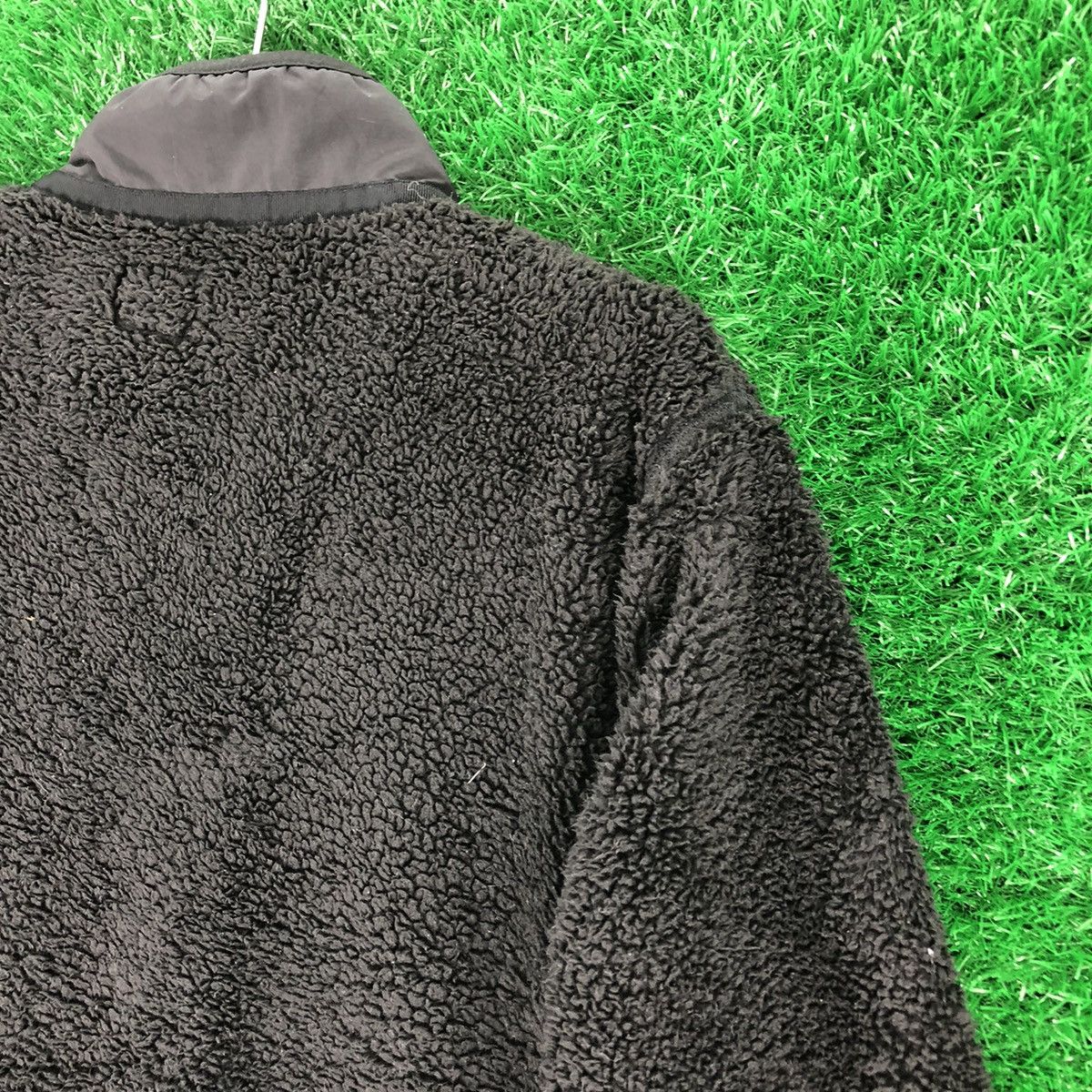 Uniqlo Uniqlo Bulky Fleece Black Zipper Sweater Jacket Size US S / EU 44-46 / 1 - 5 Thumbnail