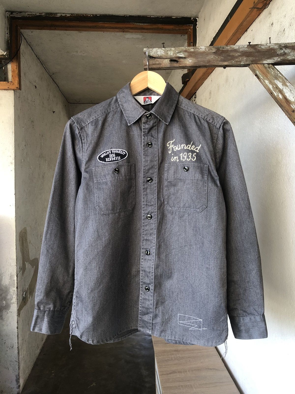 Ben Davis Vintage Ben Davis Strong & Sturdy Denim Work Shirt Size US S / EU 44-46 / 1 - 1 Thumbnail