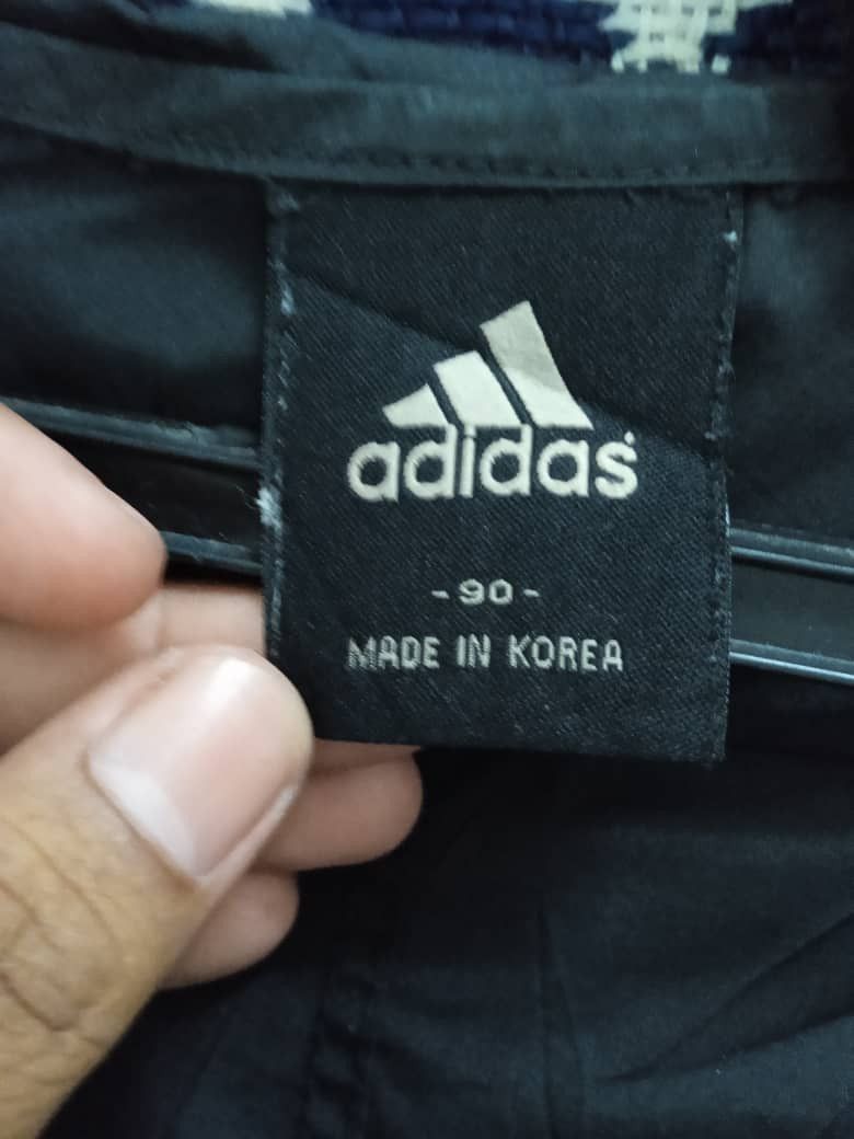 Adidas 🔥BIN/OFFER🔥 ADIDAS SWEATER WITH HOODIE Size US M / EU 48-50 / 2 - 2 Thumbnail
