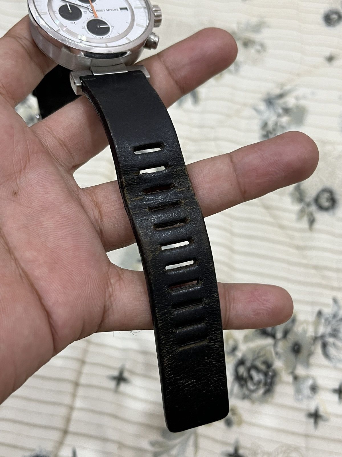 Issey Miyake ISSEY MIYAKE HYPEBEAST CHRONOGRAPH QUARTZ WATCH Size ONE SIZE - 14 Thumbnail