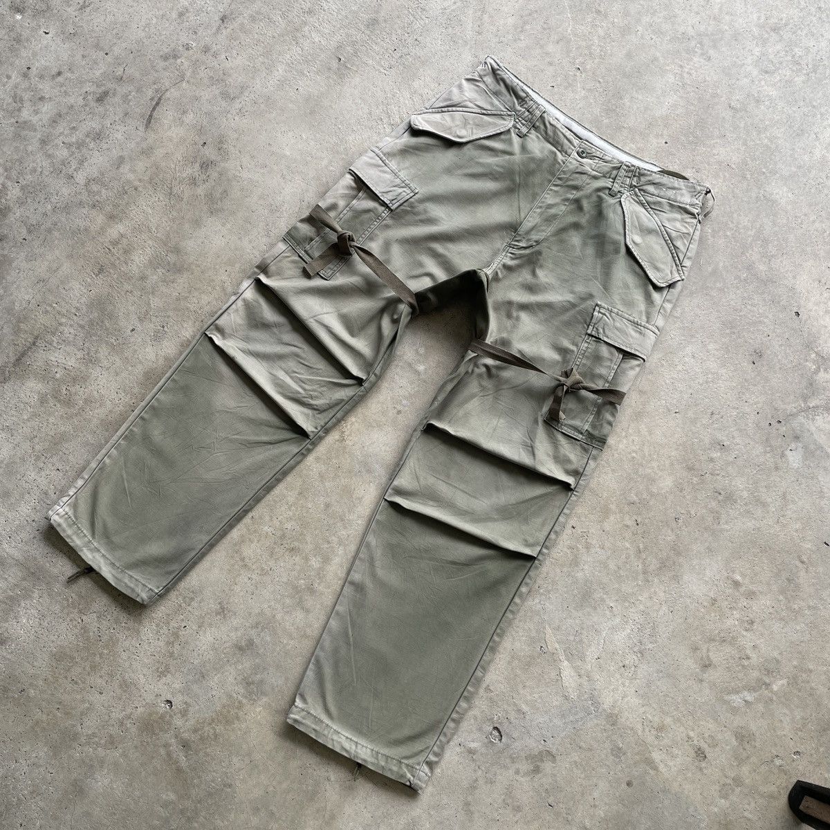 Japanese Brand Back Numbers Faded Green BONDAGE/PARACHUTE Cargo Pants Size US 33 - 2 Thumbnail