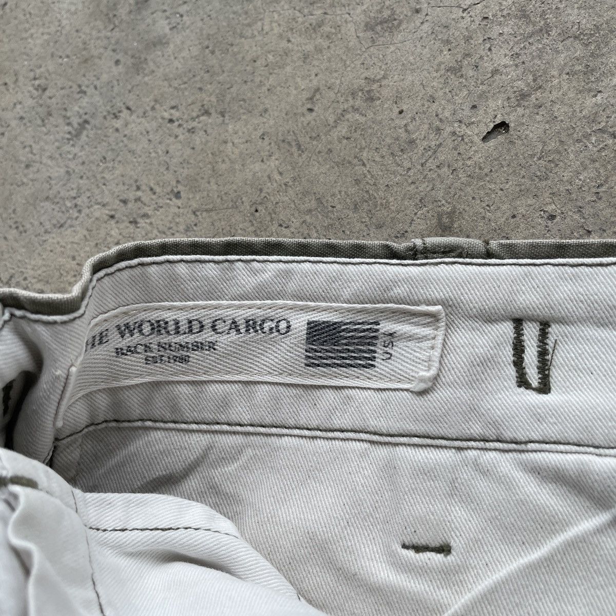 Japanese Brand Back Numbers Faded Green BONDAGE/PARACHUTE Cargo Pants Size US 33 - 9 Thumbnail