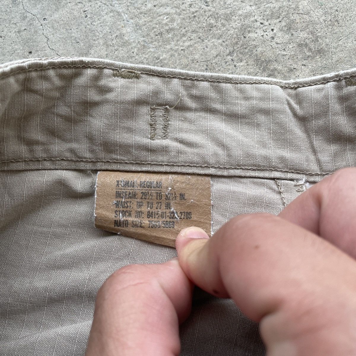 Japanese Brand W27🔥 Vintage Camouflage Pattern Faded Combat Cargo Pants Size US 27 - 9 Thumbnail
