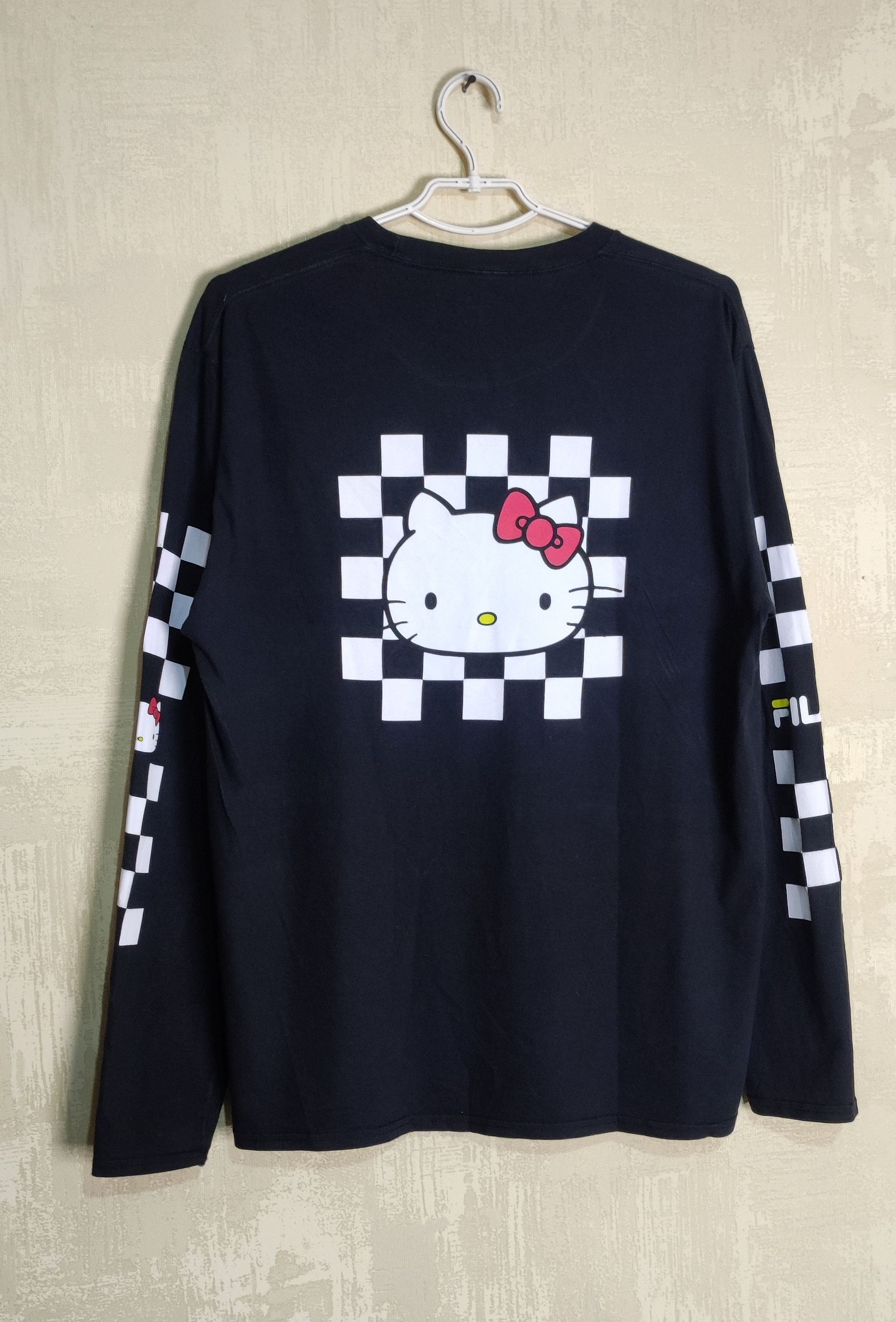 Anime × Fila × Japanese Brand Rare Sanrio HELLO KITTY FILA Collaboration Black Longsleeve Size US L / EU 52-54 / 3 - 5 Thumbnail