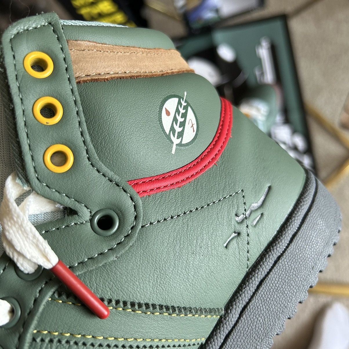 Adidas × Star Wars 2020 EMPiRE STRiKES BACK BOBA FETT TOP TEN Hi POUCH FZ3465 Size US 7.5 / EU 40-41 - 20 Thumbnail