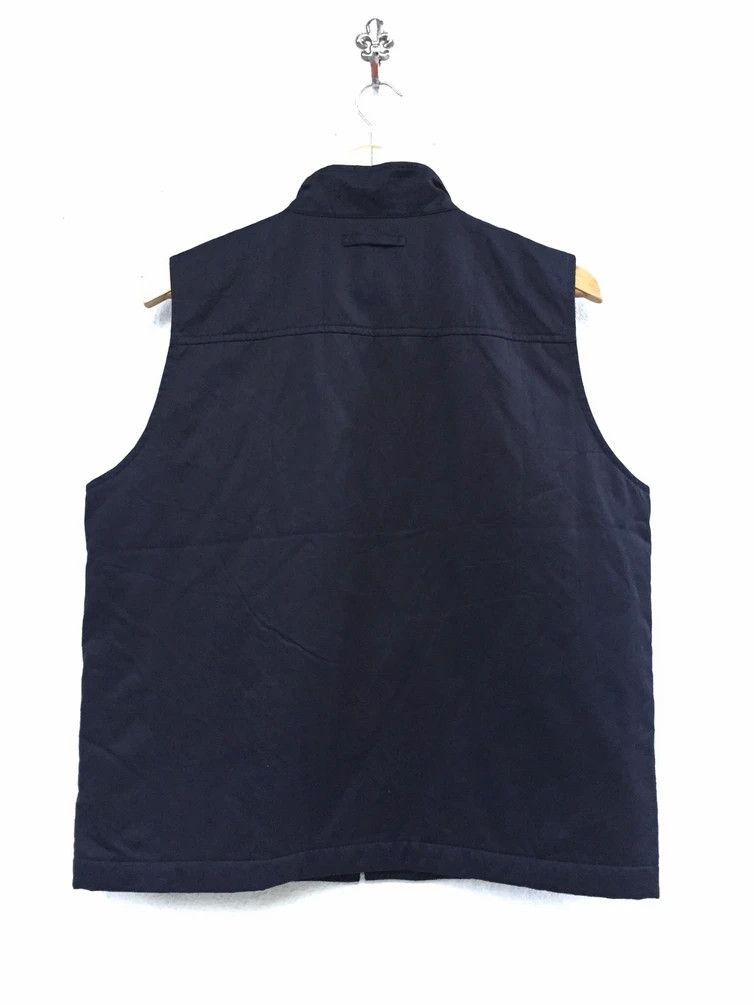 Burberry BURBERRY VESTS Size US M / EU 48-50 / 2 - 2 Thumbnail
