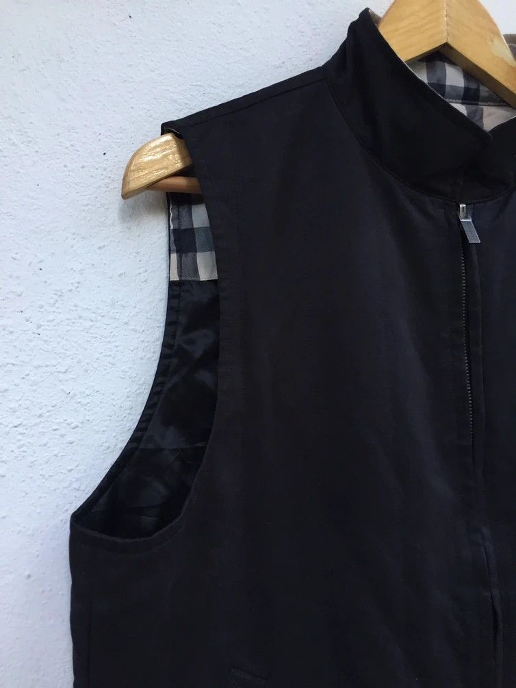 Burberry BURBERRY VESTS Size US M / EU 48-50 / 2 - 7 Thumbnail