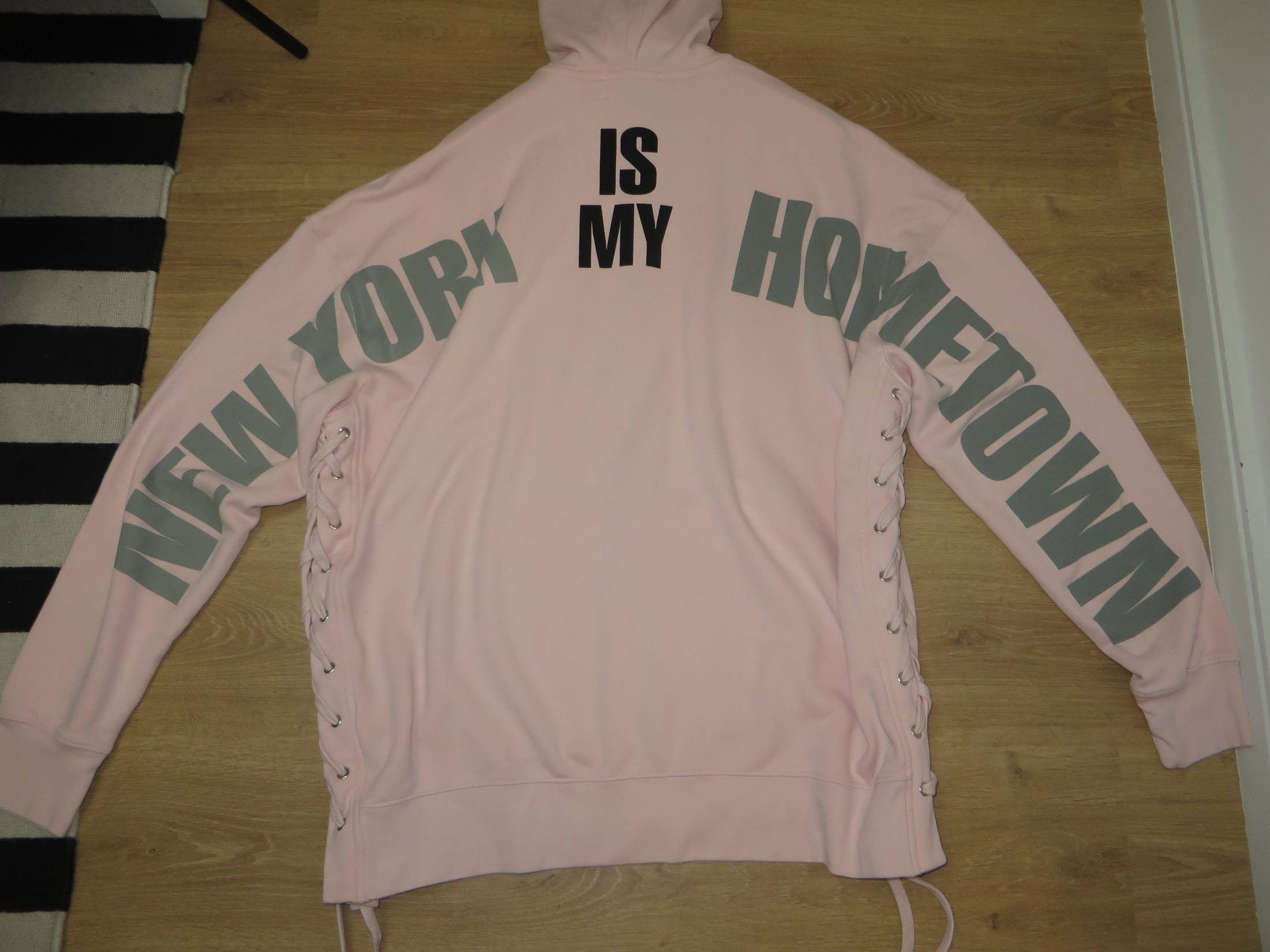 Faith Connexion Pink printed lace hoodie Size US XS / EU 42 / 0 - 7 Thumbnail