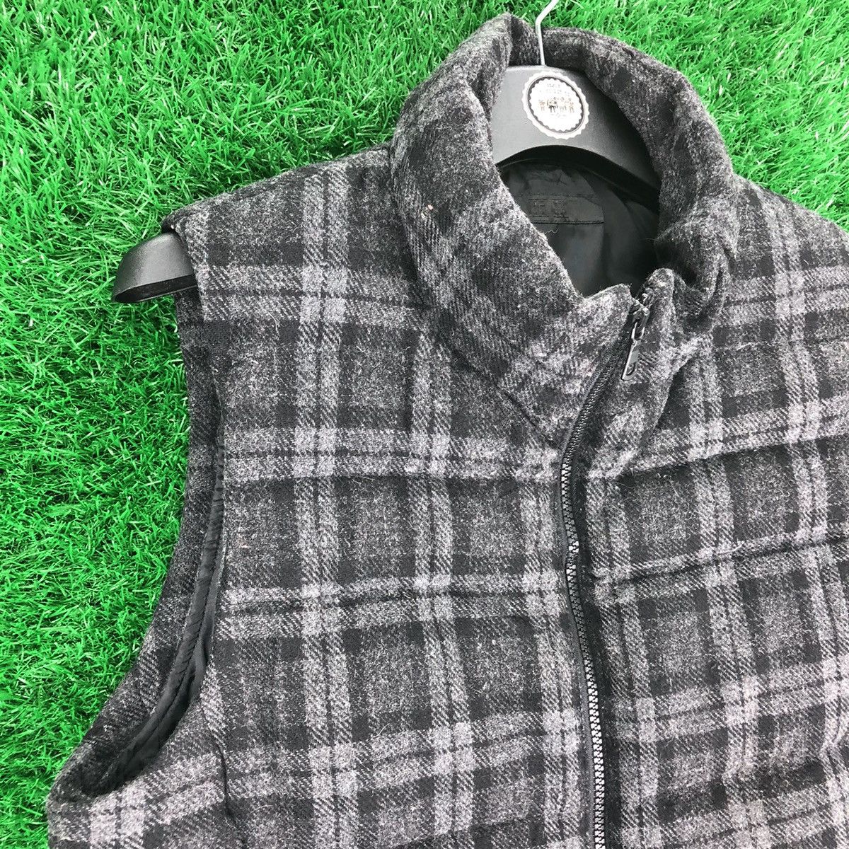Uniqlo Uniqlo Puffer Vest Wool Tartan Check Zipper Size US S / EU 44-46 / 1 - 2 Thumbnail