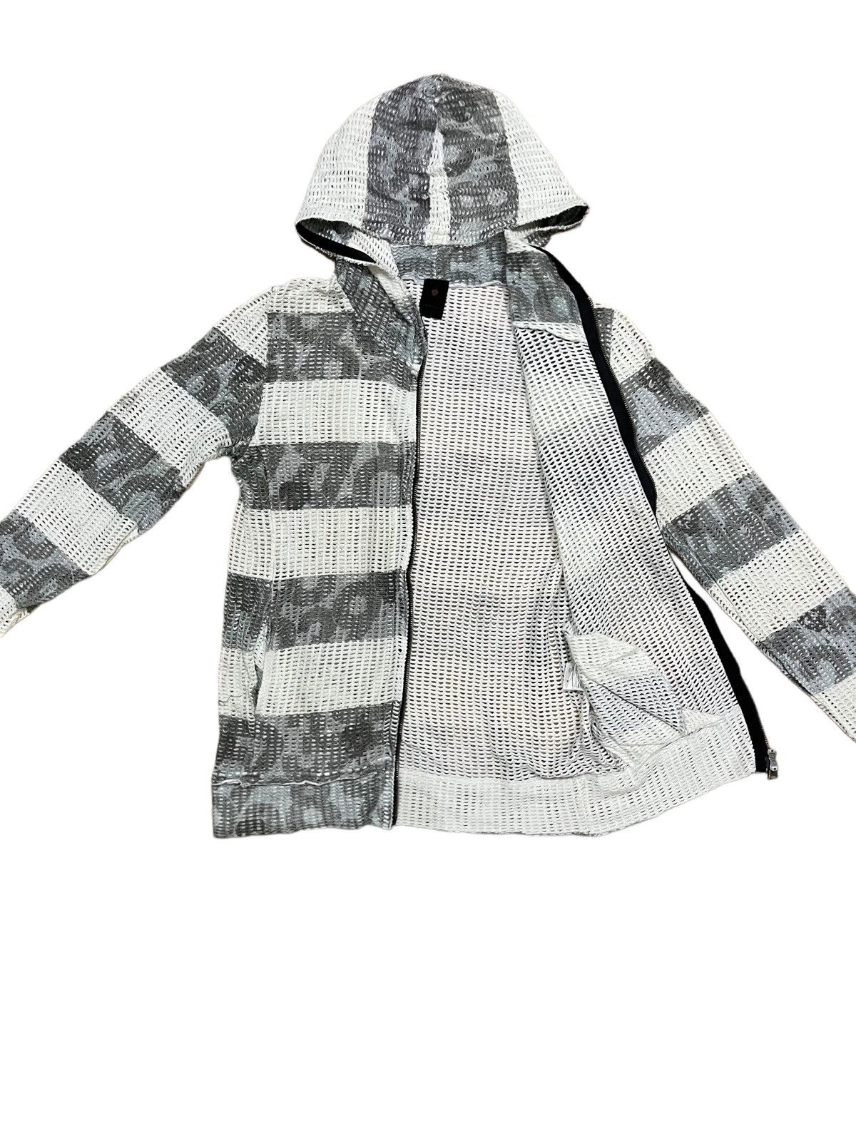 If Six Was Nine × Japanese Brand × Le Grande Bleu (L.G.B.) Vintage Japanese Knit Mesh Style Sweater Size US M / EU 48-50 / 2 - 3 Thumbnail
