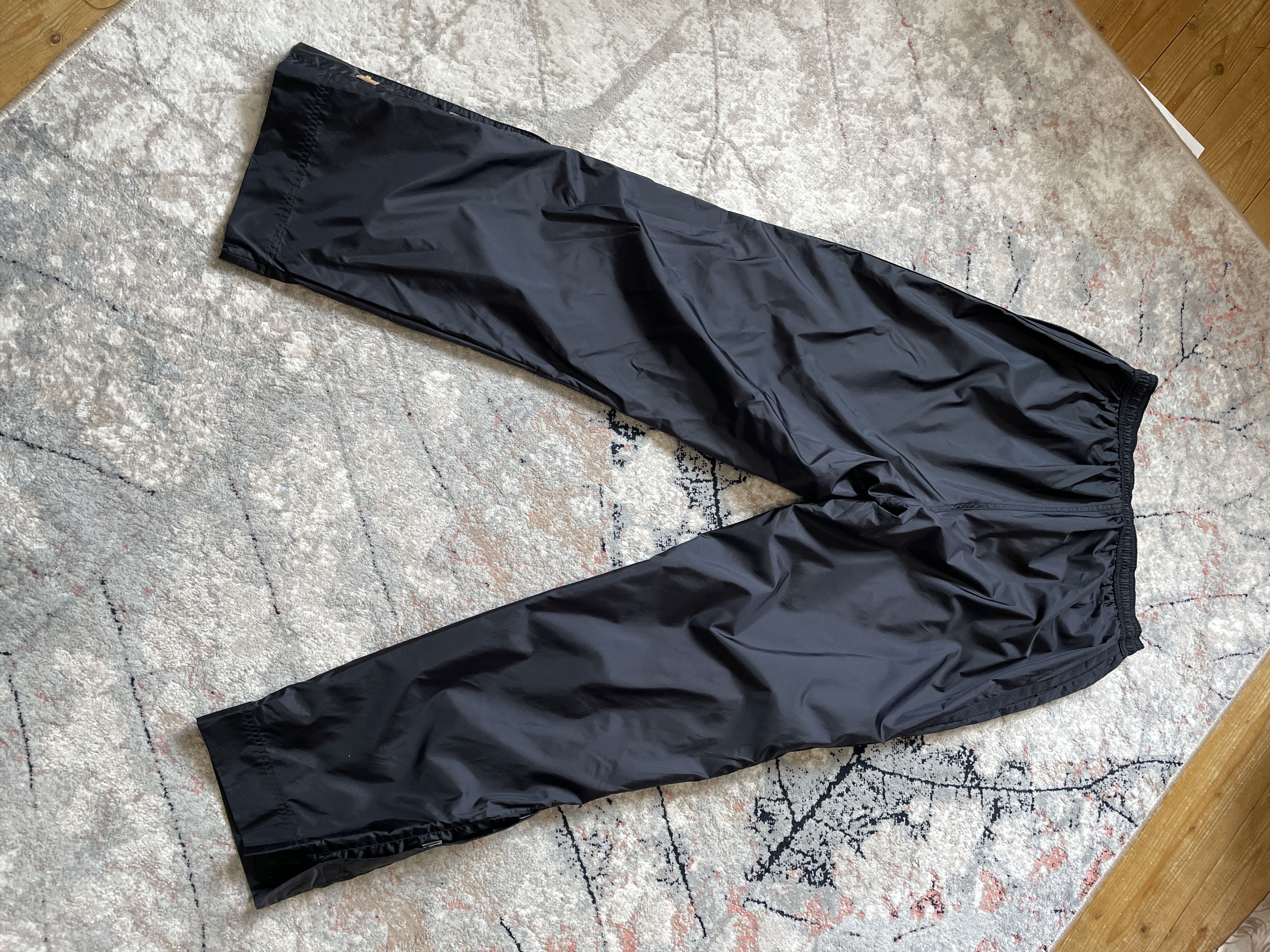 Puma × Vintage Puma Vintage 100% Nylon Pants Size US 34 / EU 50 - 2 Thumbnail