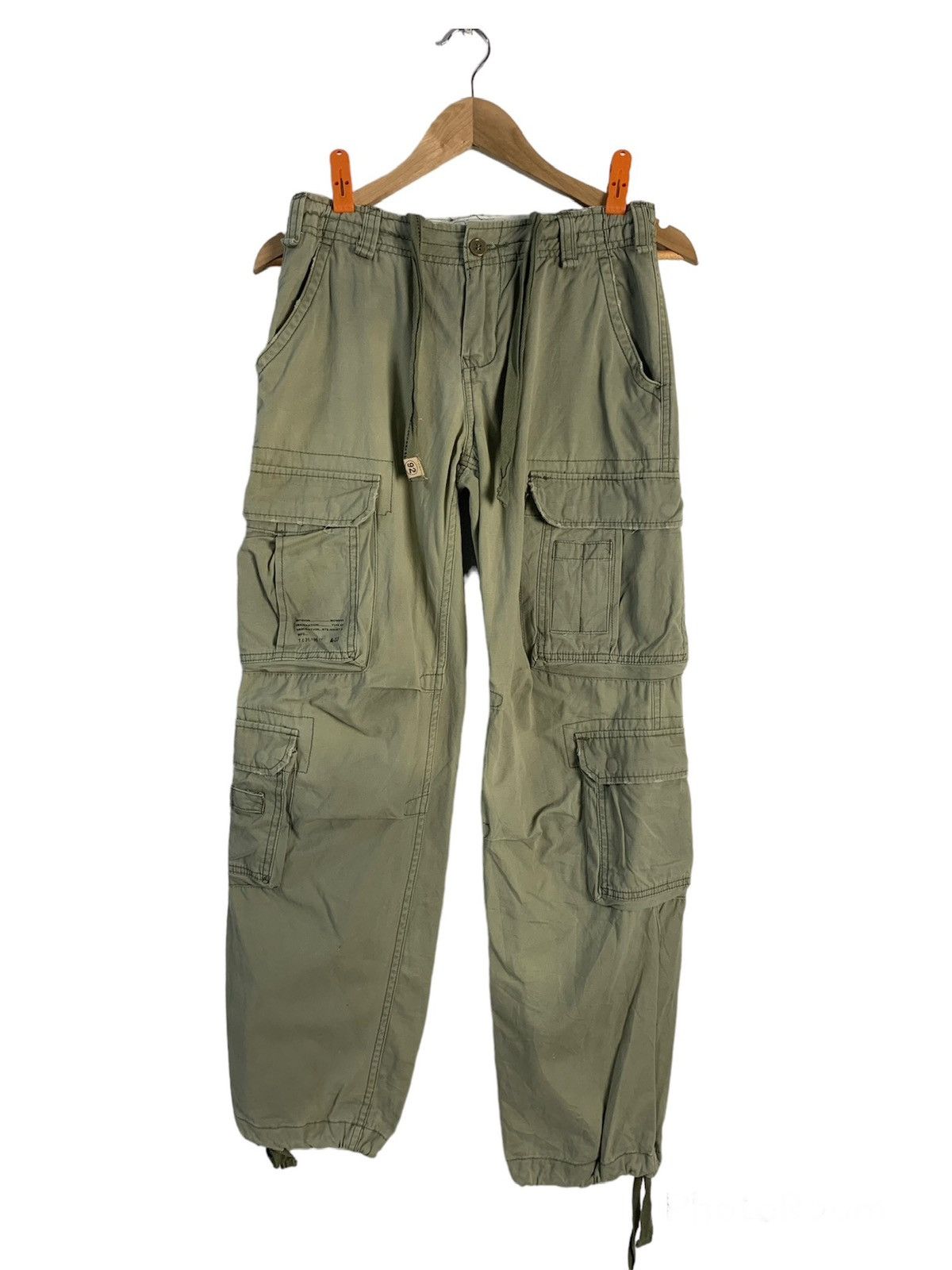 image of Abercrombie Fitch Abercrombie Multipocket Cargo Pants in Green, Women's (Size 28)